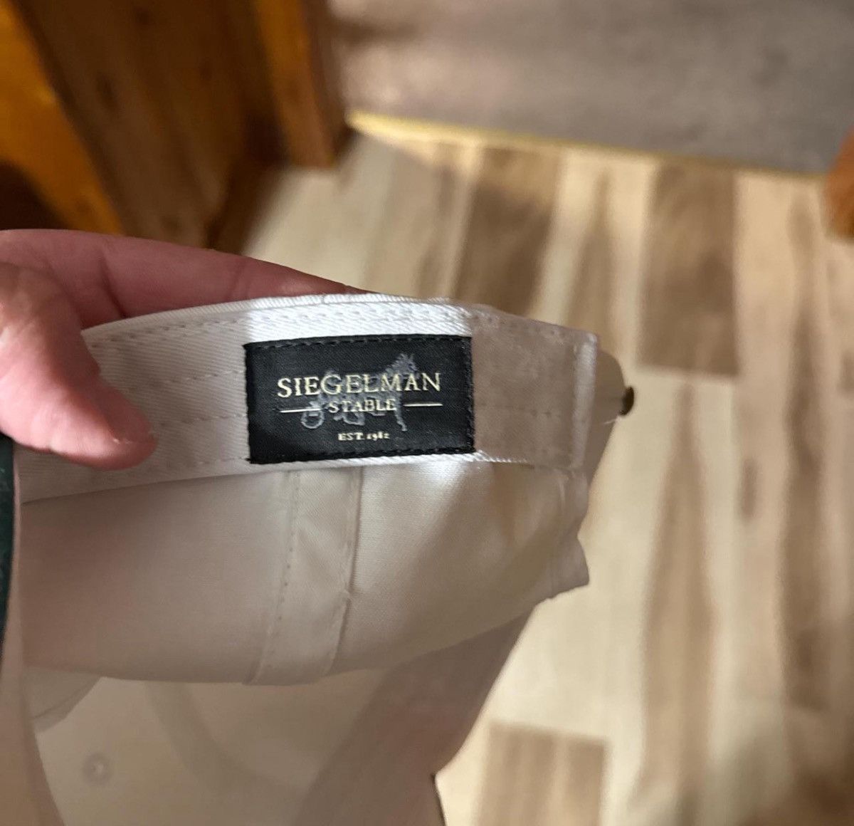 Siegelman Stable Siegalman Stable Boston Size ONE SIZE - 4 Thumbnail