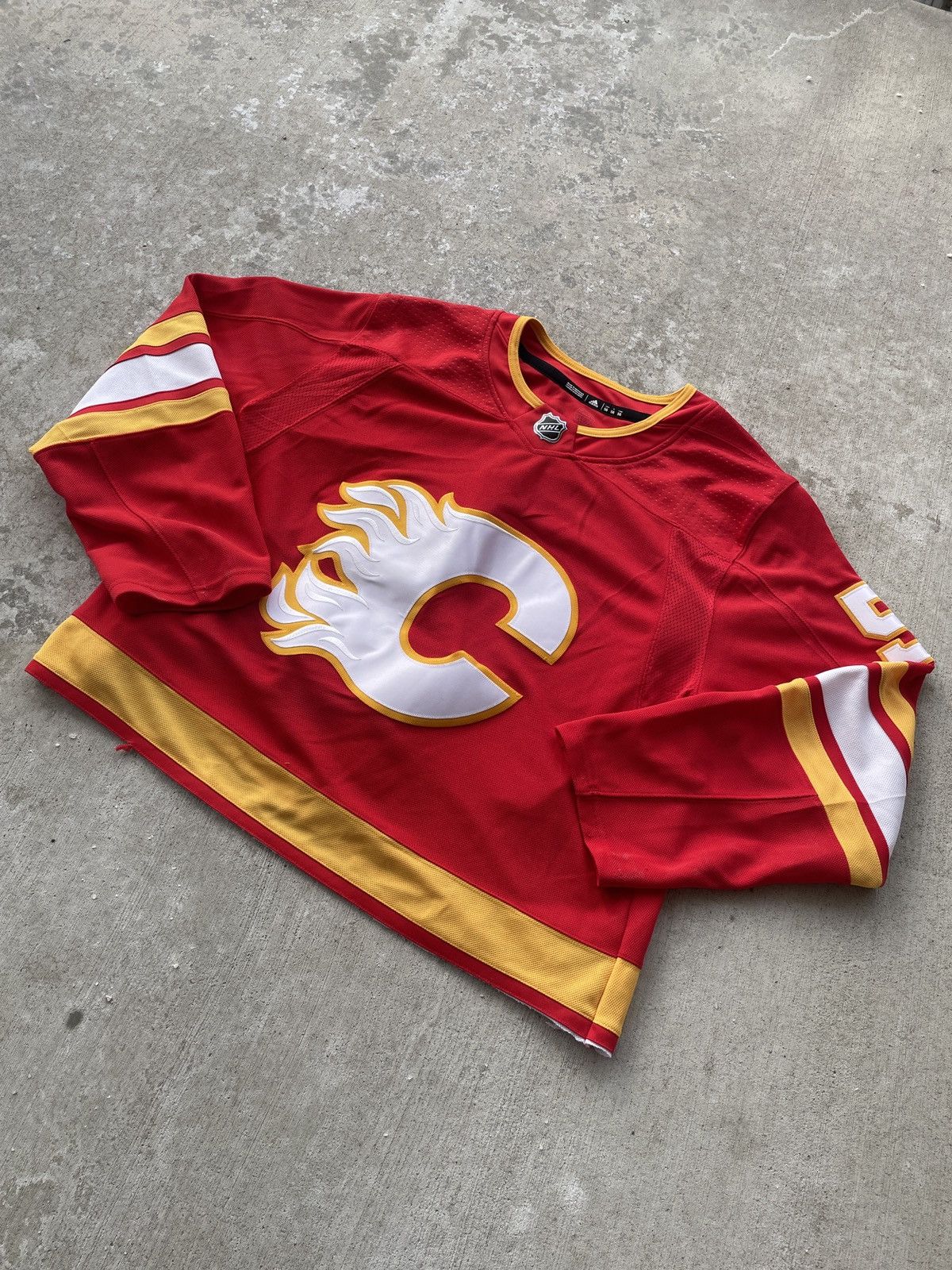 NHL NHL calgary flames Size US L / EU 52-54 / 3 - 1 Thumbnail