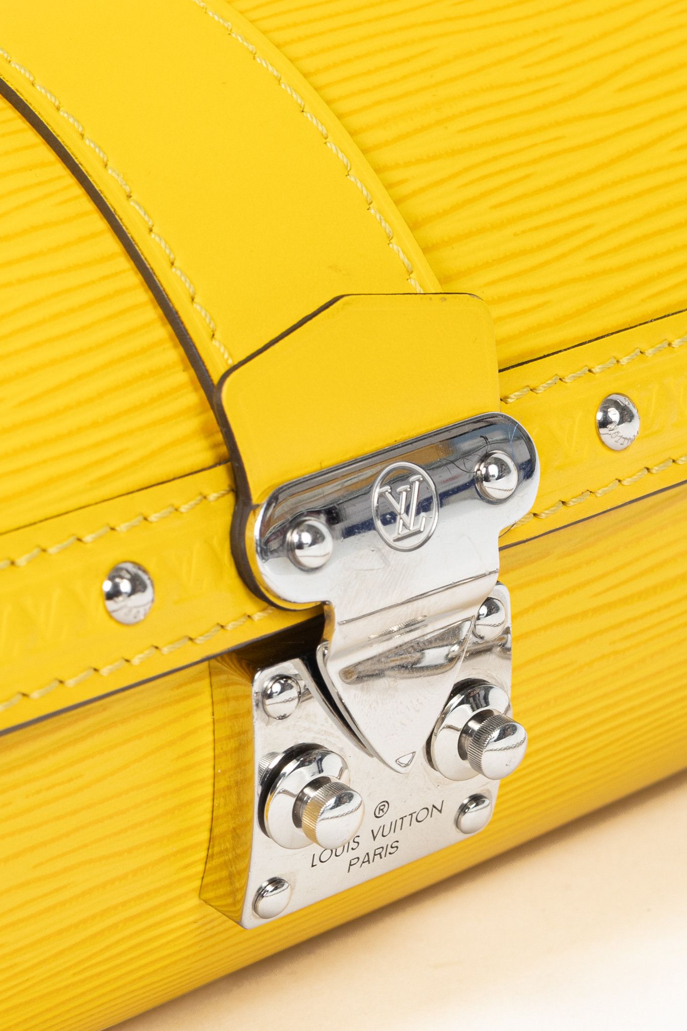 Louis Vuitton Louis Vuitton Papillon Trunk Jaune Epi Leather Handbag Size ONE SIZE - 10 Thumbnail