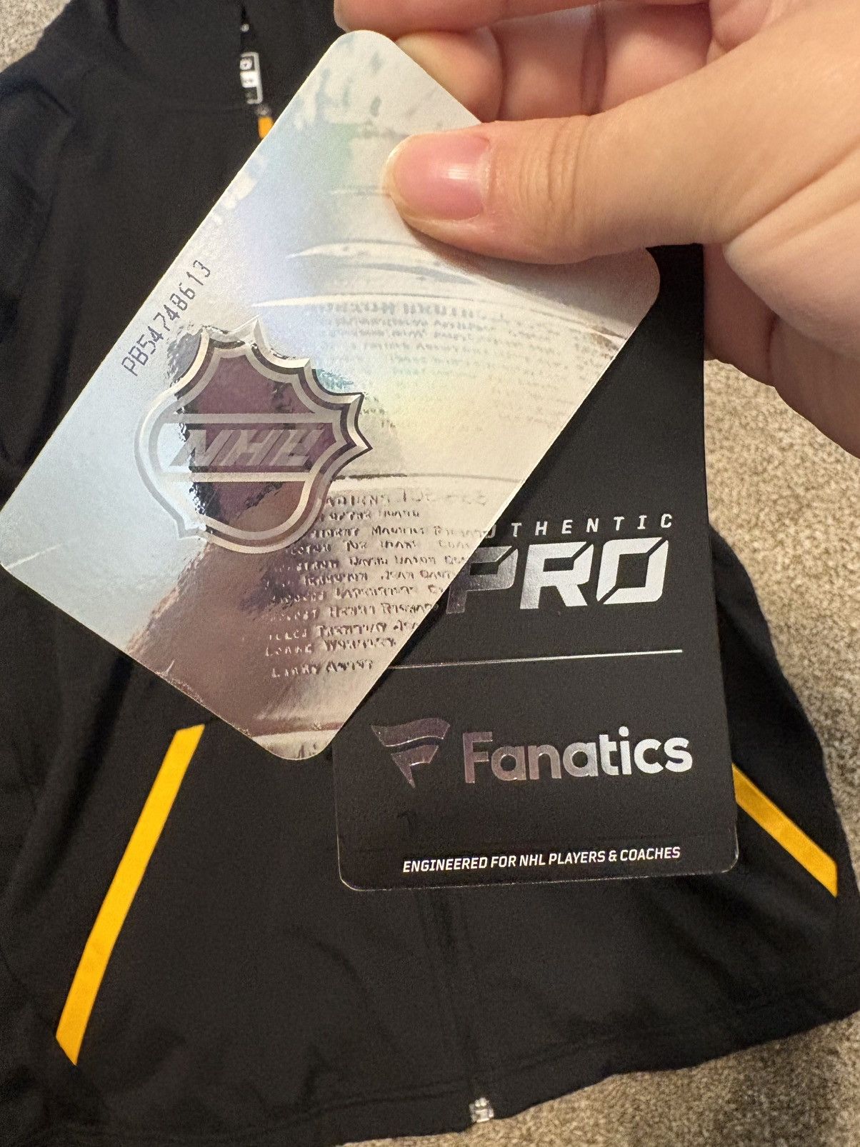 Other (Fanatics) NWT NHL Pittsburgh Penguins Budlight Zip: Size XL Size US XL / EU 56 / 4 - 8 Thumbnail