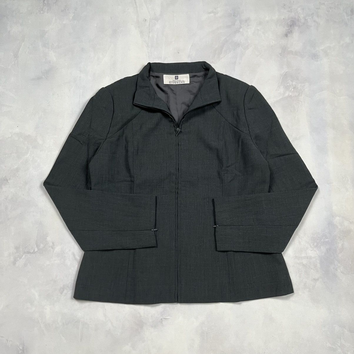Givenchy Boutiques Givenchy Size US M / EU 48-50 / 2 - 2 Thumbnail