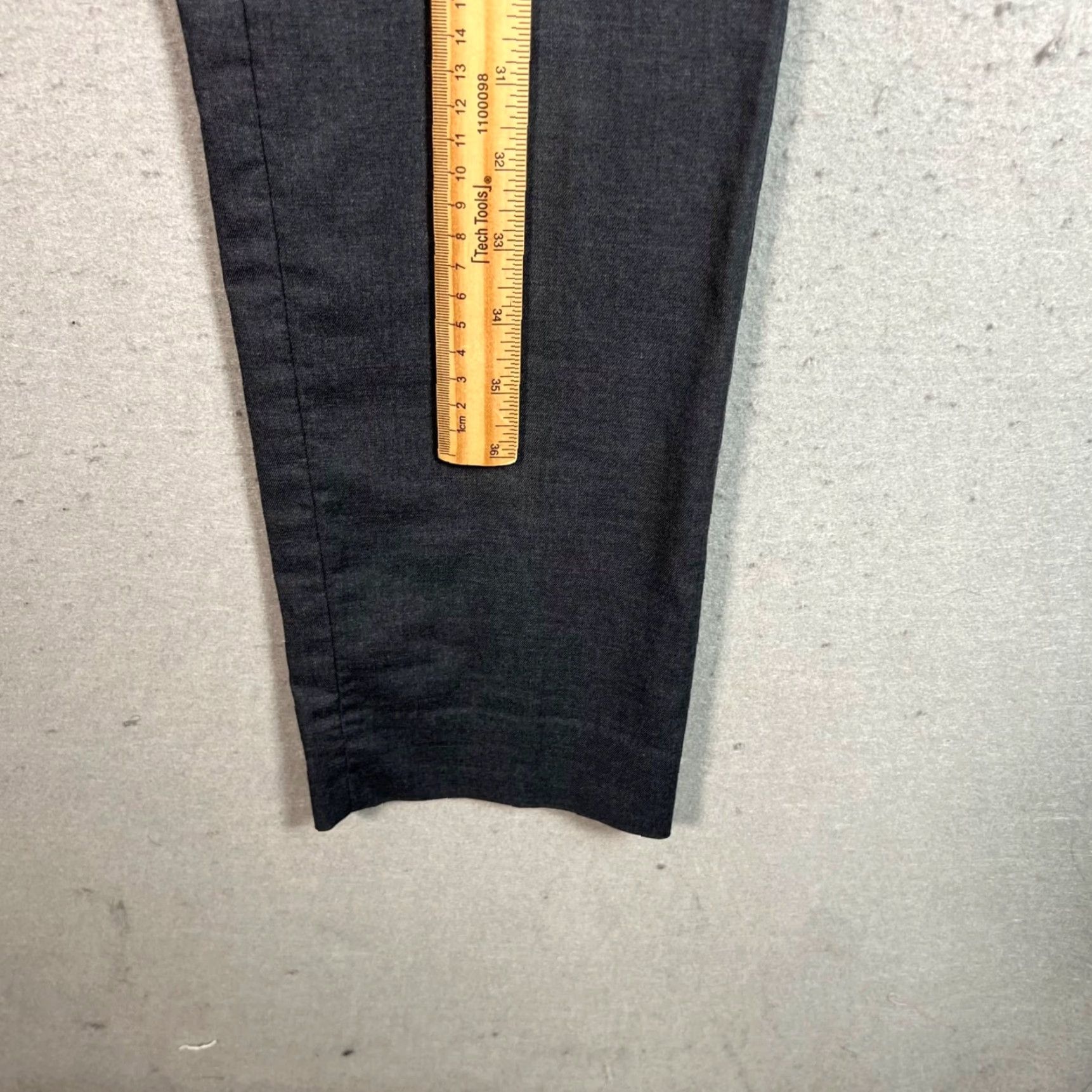 Banana Republic BANANA REPUBLIC Dress Pants Men 31x33 Grey Core Temp Slim Fit Flat Front Cotton Blend Tapered 8/10 Mens Size US 31 - 6 Thumbnail