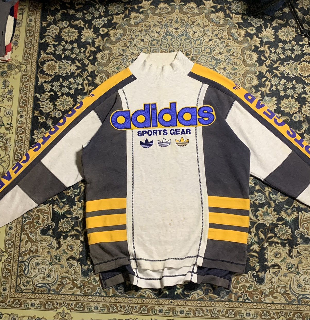 Adidas Rare Design Vintage Adidas Trefoil Size US L / EU 52-54 / 3 - 1 Thumbnail
