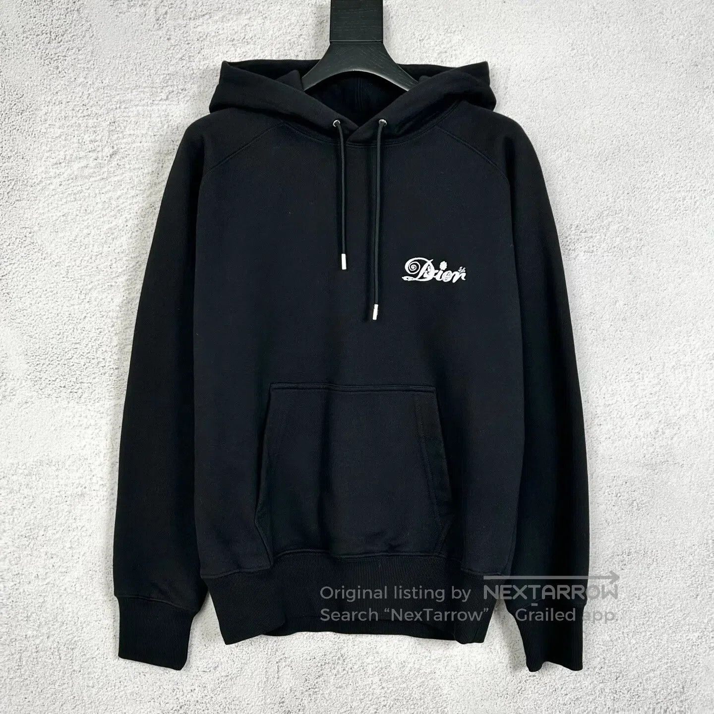 Dior Dior x KENNY SCHARF Logo Hoodie with Long Sleeves Size US S / EU 44-46 / 1 - 1 Thumbnail
