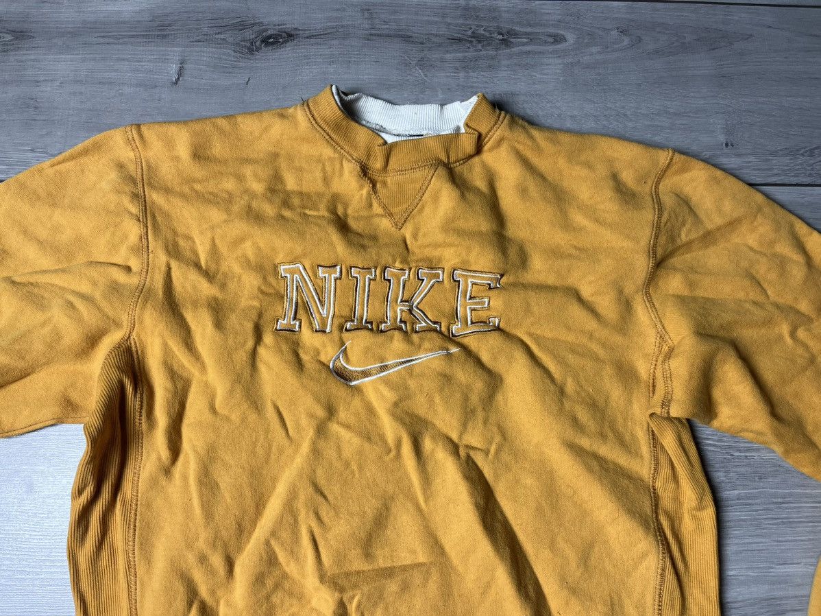 Vintage Vintage Nike bootleg sweatshirt spellout embroidered Size US M / EU 48-50 / 2 - 3 Thumbnail
