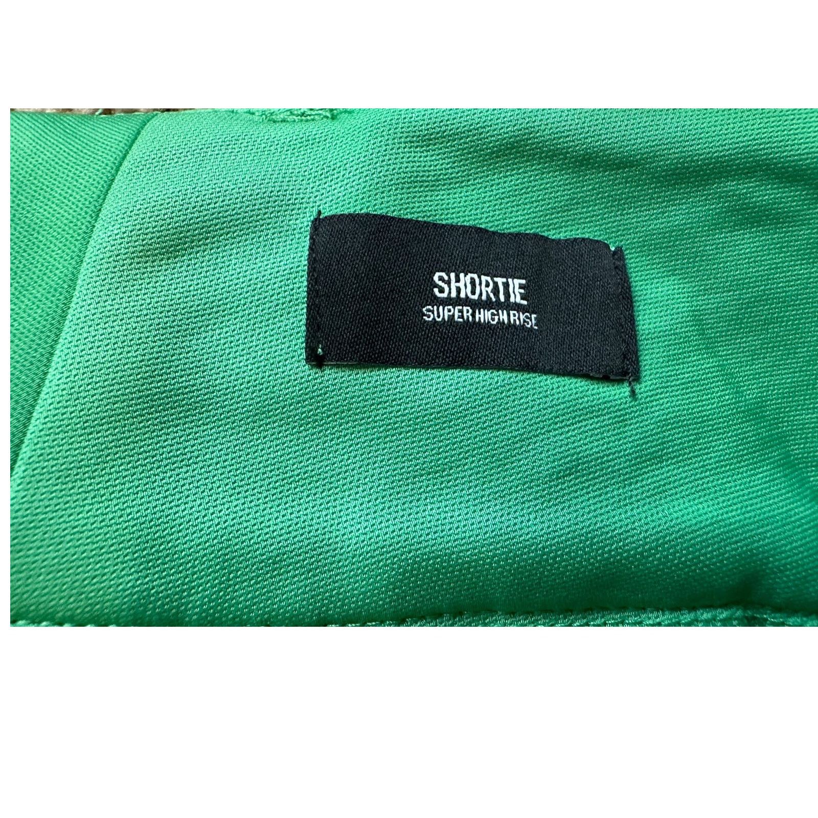 Express Express Womens 4 Shortie Super High Rise Green Belted Shorts Size 27" / US 4 / IT 40 - 9 Thumbnail