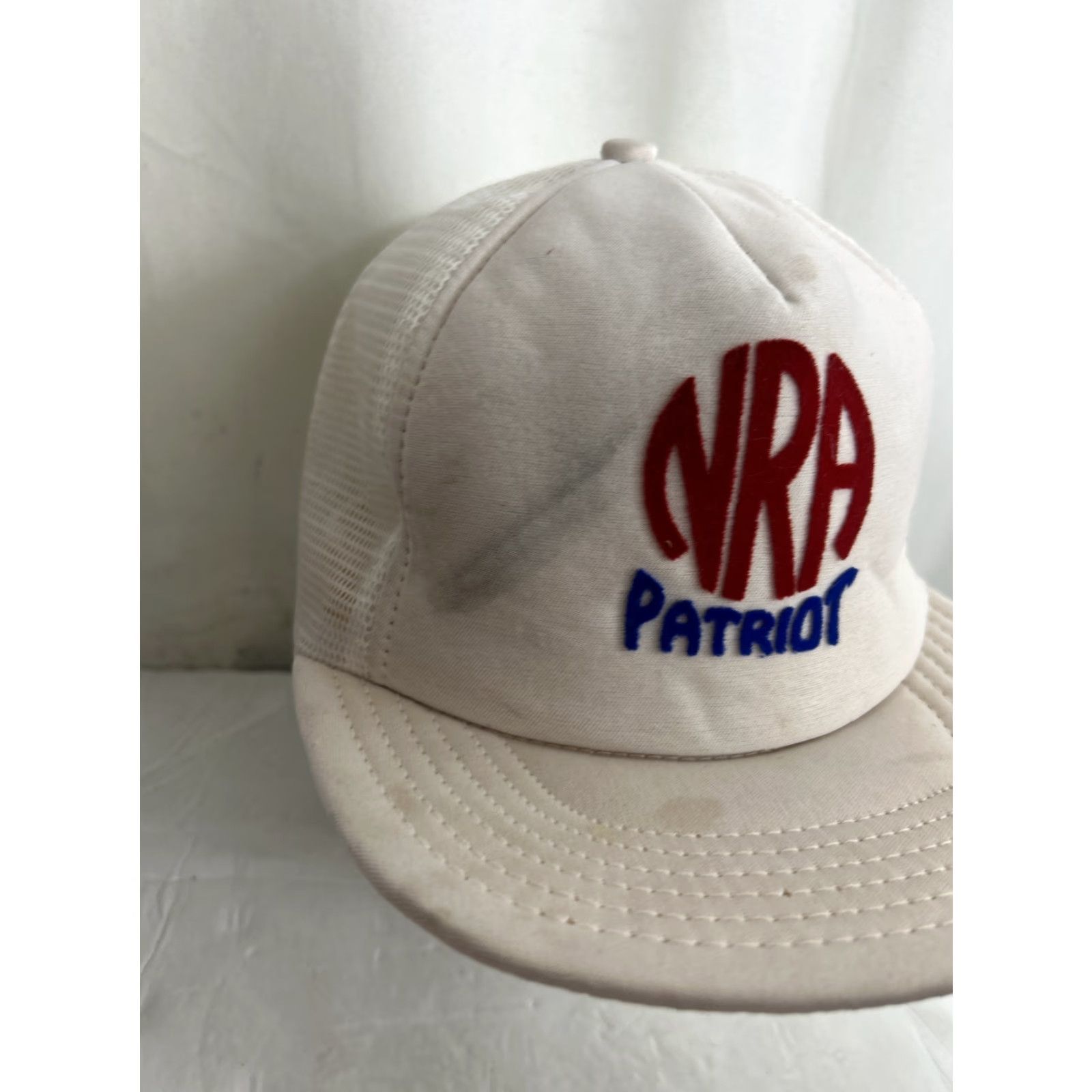 Vintage VINTAGE NRA Patriot Snapback Trucker Hat Cap Mens Adjustable White Stained USA Snap-Back Hats Men Storefront Size ONE SIZE - 4 Thumbnail