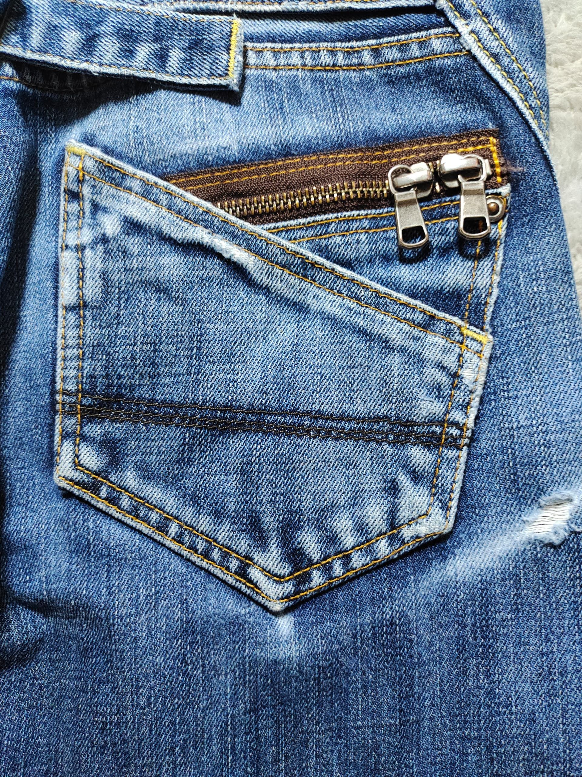Johnbull JOHNBULL BUCKLE BACK STRAIGHT CUT JEANS Size 30" / US 8 / IT 44 - 7 Thumbnail