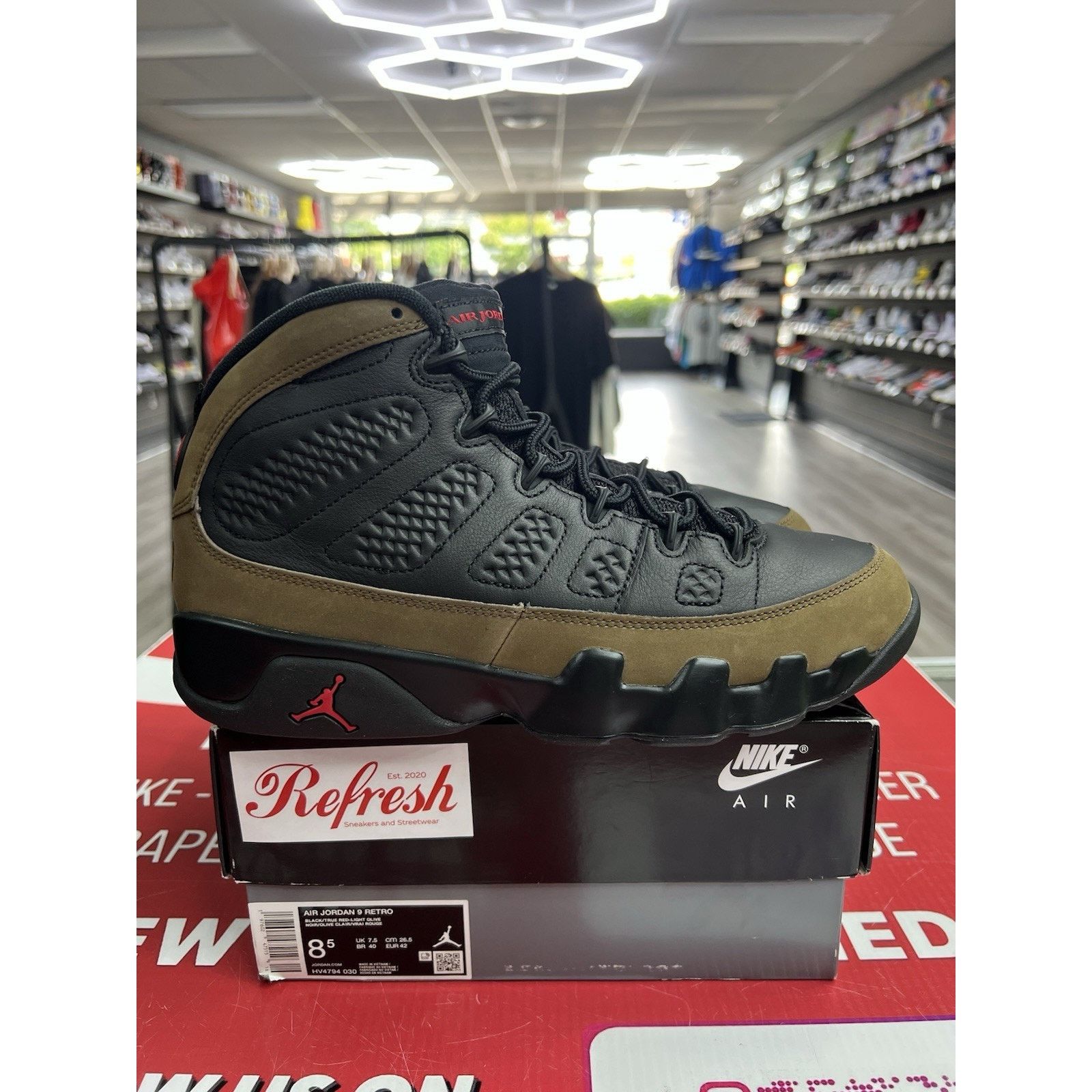 Jordan Brand Air Jordan 9 Retro Olive (2024) Size 8.5 (HV4794-030) Size US 8.5 / EU 41-42 - 1 Thumbnail