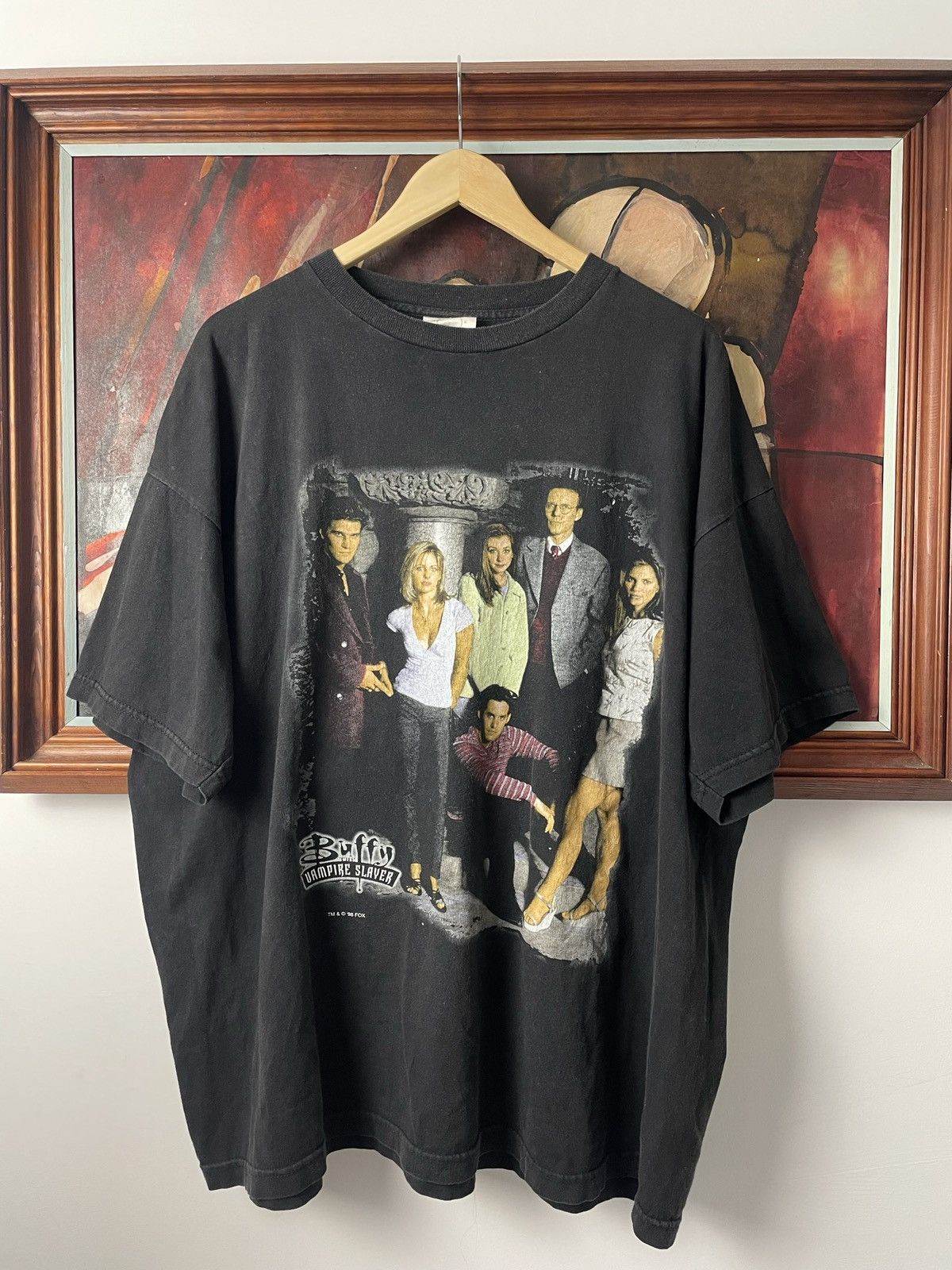 Image of Movie Vintage Blue Grape 1998 Buffy The Vampire Slayer T-Shirt in Black, Men's (Size XL)