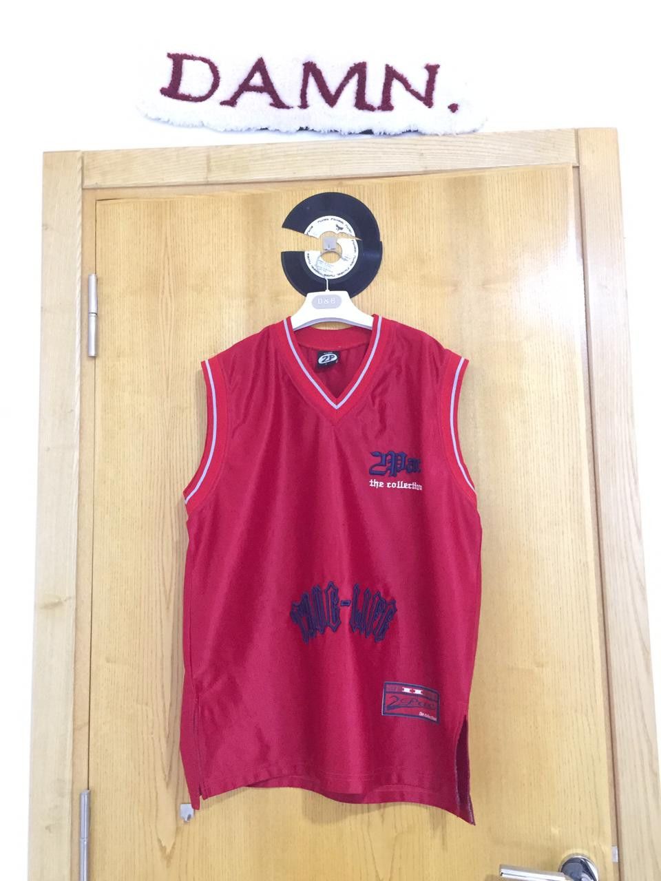 Vintage 2pac jersey very rare collection Size US L / EU 52-54 / 3 - 2 Thumbnail