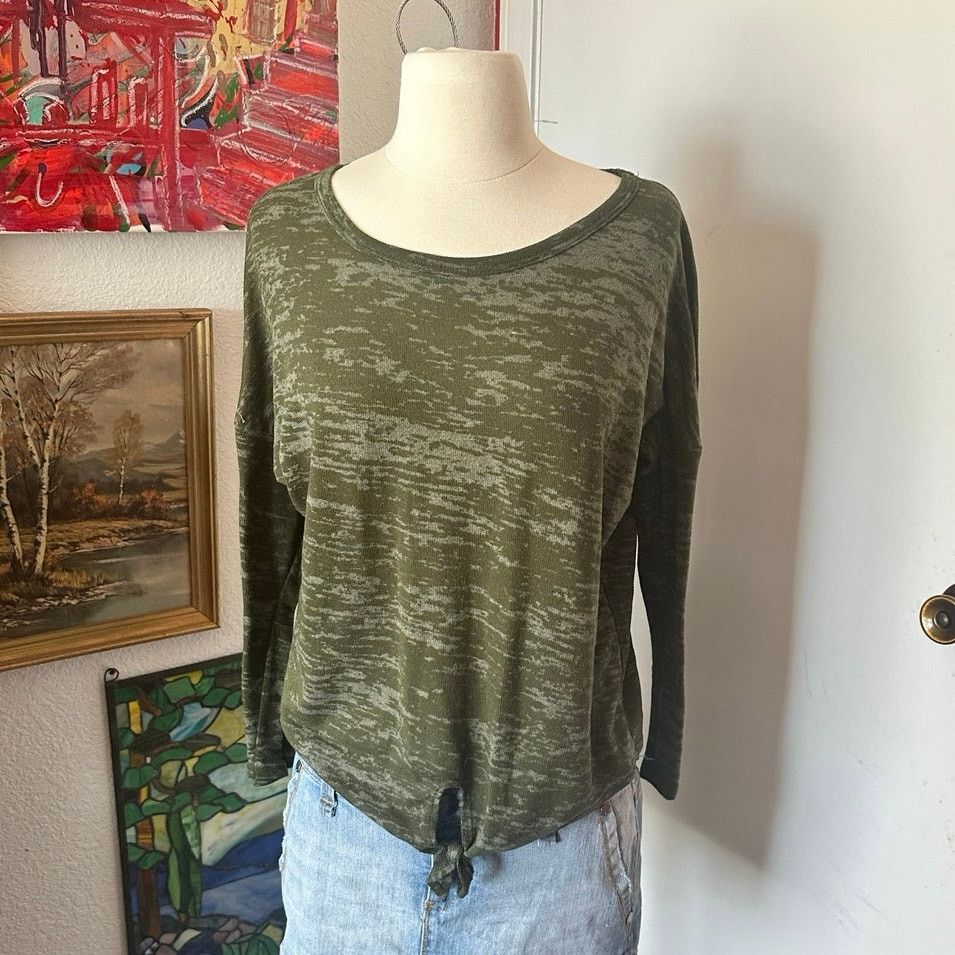 Other caution to the wind camo green long sleeve shirt Size M / US 6-8 / IT 42-44 - 1 Thumbnail