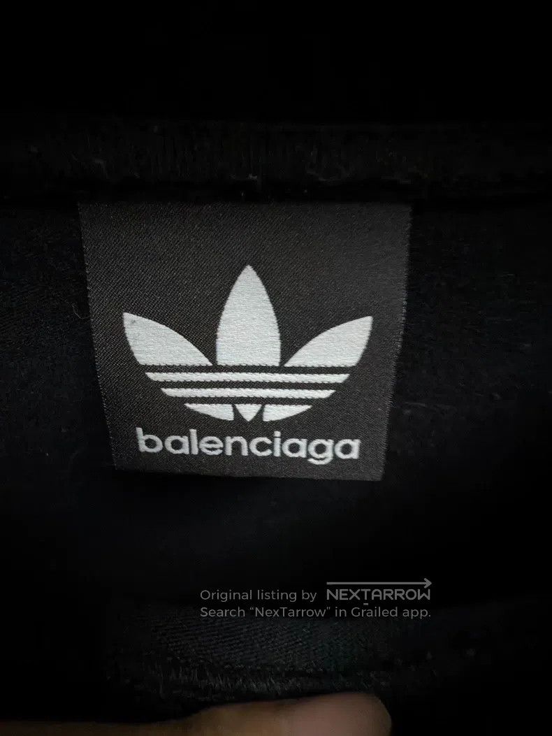 Balenciaga Balenciaga Adidas Collab Long Sleeve Size US M / EU 48-50 / 2 - 3 Thumbnail
