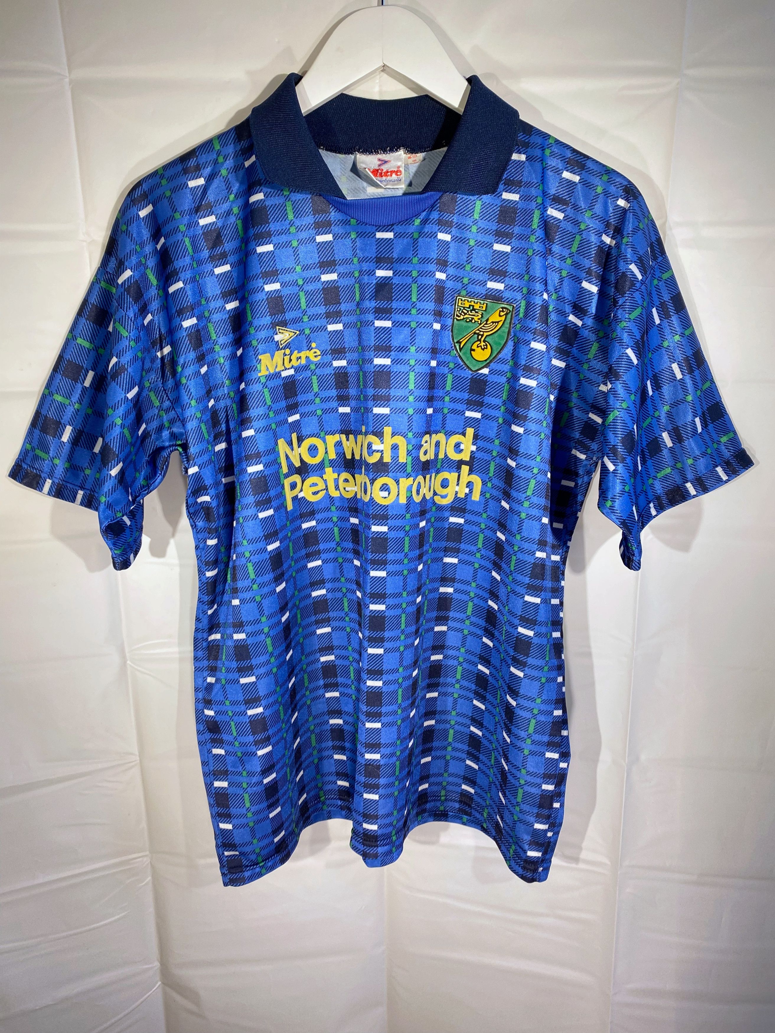 image of Archival Clothing x Soccer Jersey Norwich City 1994 96 Away Football Shirt Soccer Jersey Siz M in B