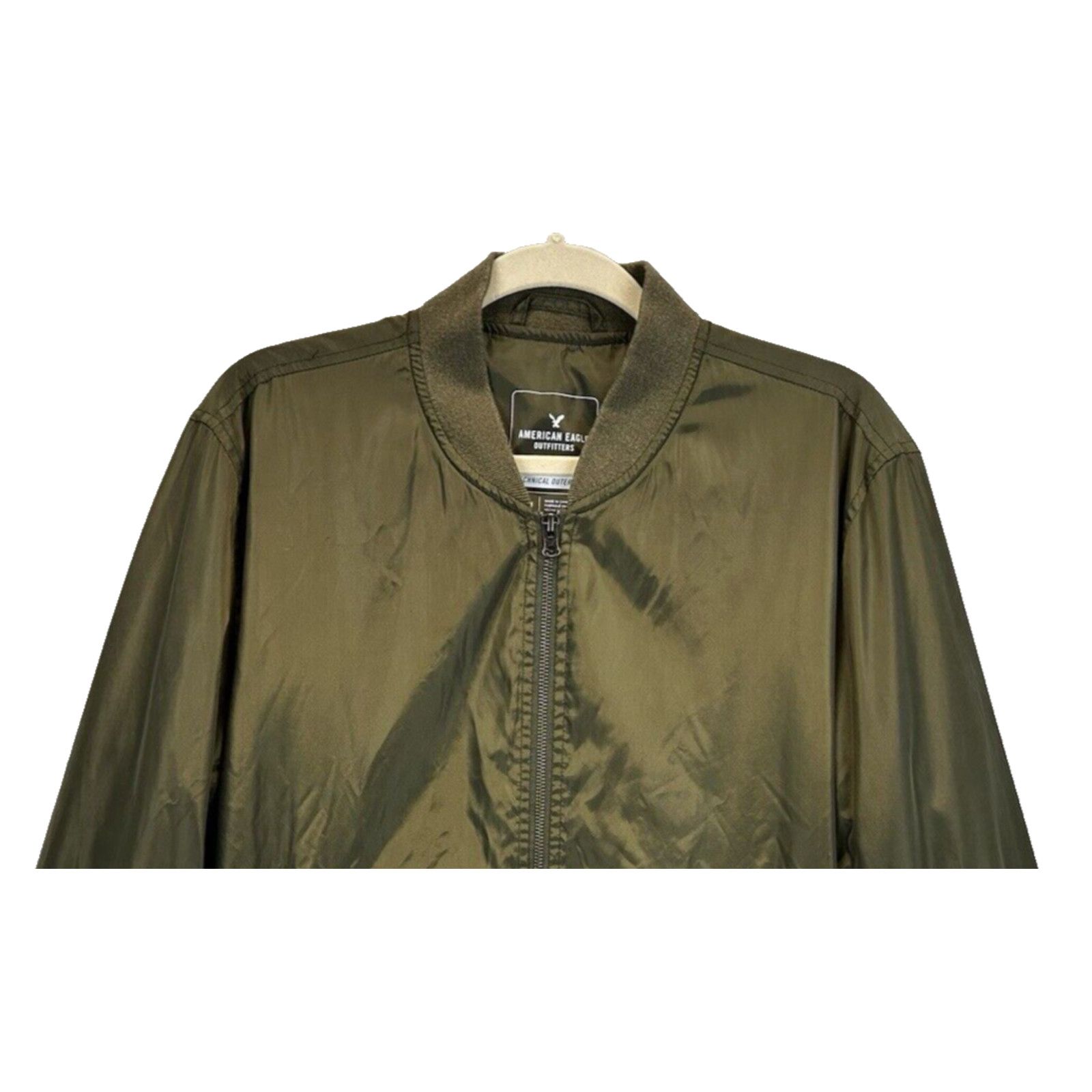 American Eagle Outfitters American Eagle Outfitters Men’s LT Olive Green Bomber Jacket Size US L / EU 52-54 / 3 - 3 Thumbnail