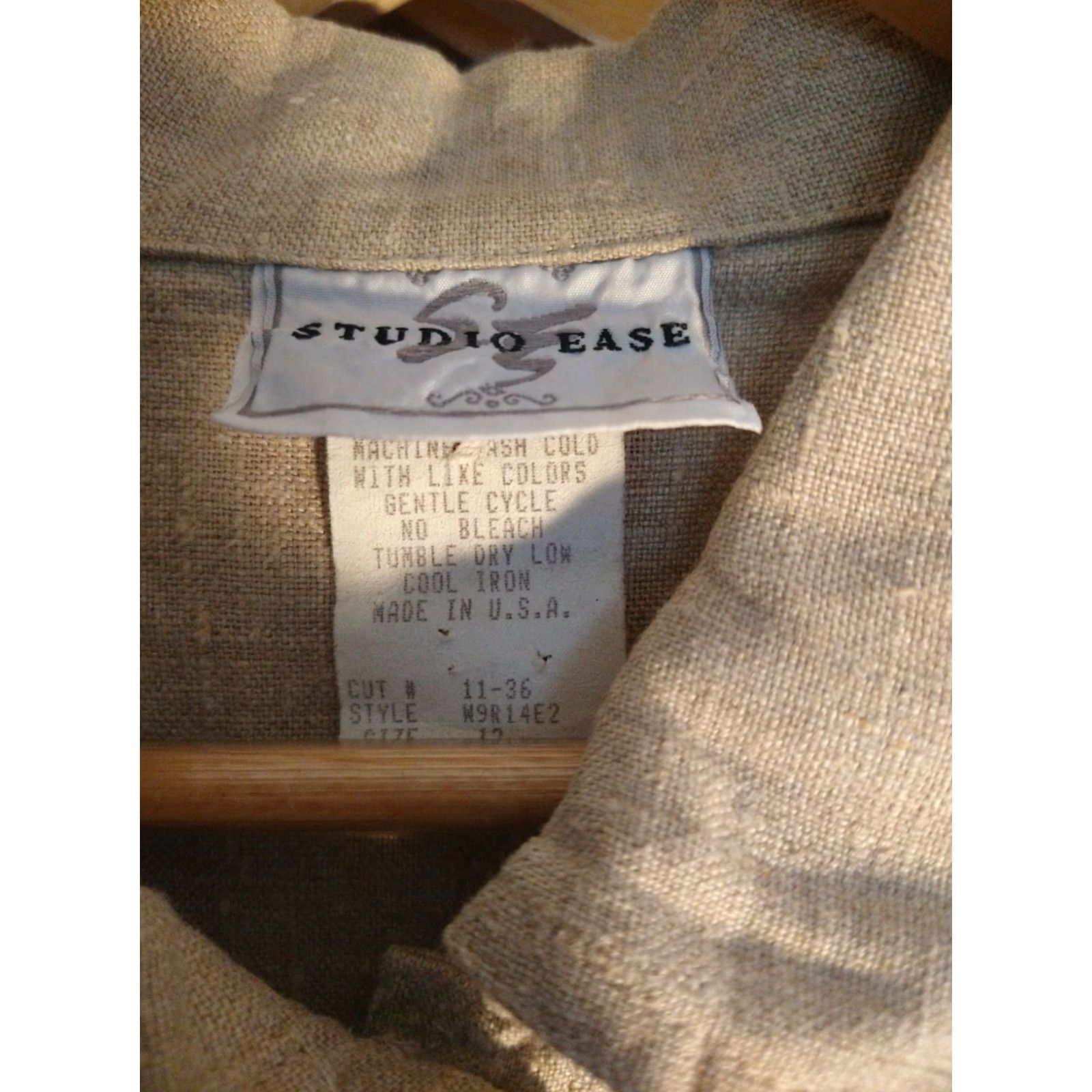 Vintage VINTAGE Studio Linen Shirt Ladies Beige 12 USA Comfort Size 12 Womens Size XL / US 12-14 / IT 48-50 - 2 Thumbnail
