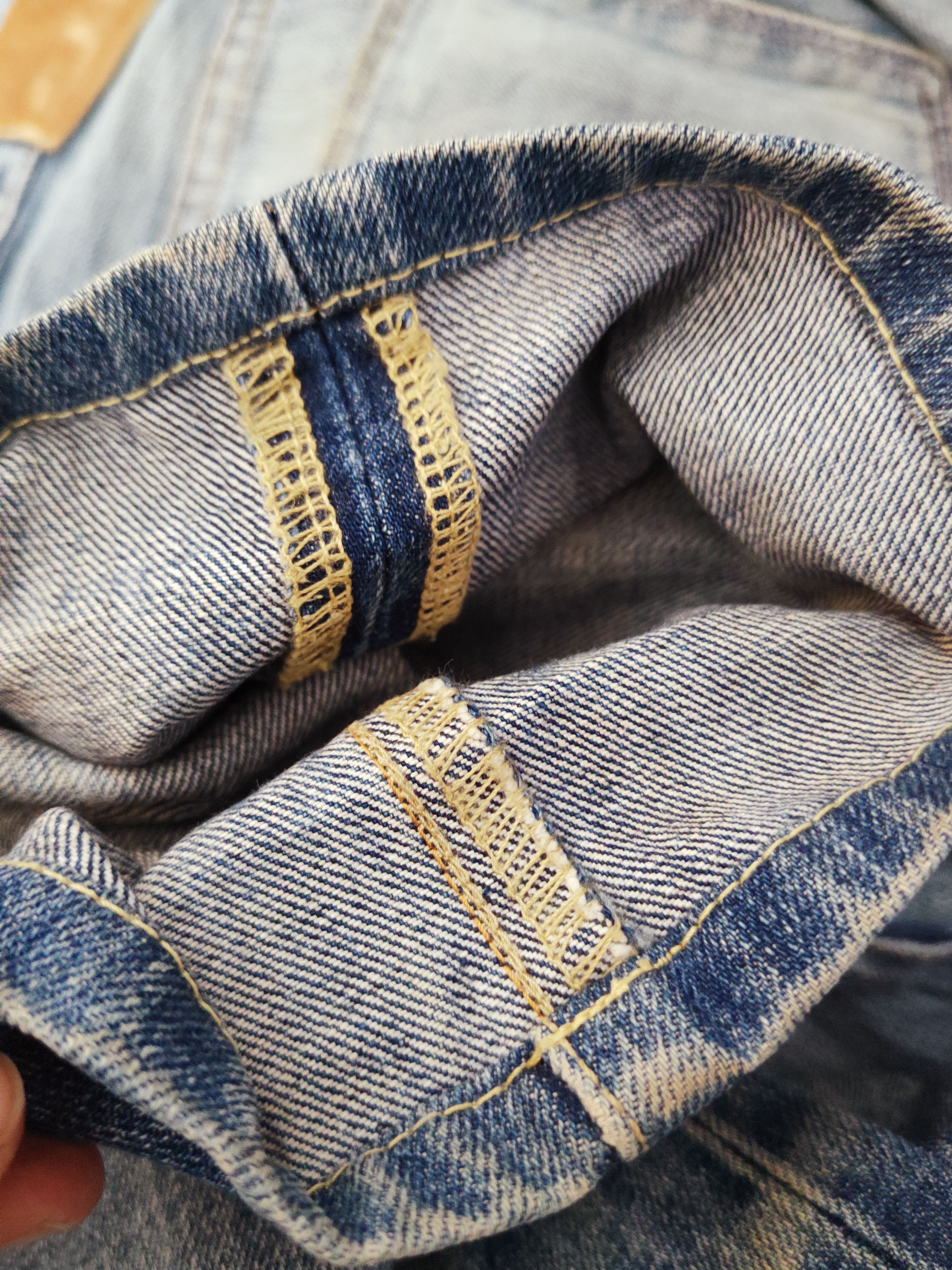 Uniqlo × Vintage Uniqlo Blue Faded Distressed Ripped Jeans Size US 34 / EU 50 - 13 Thumbnail
