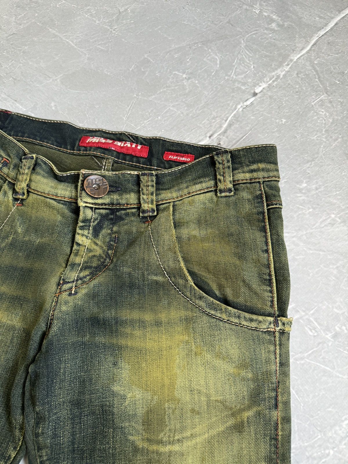 Miss Sixty Y2K Vintage Miss Sixty Flip Vargo Dirty Denim Jeans Bootcut Size 28" / US 6 / IT 42 - 8 Thumbnail