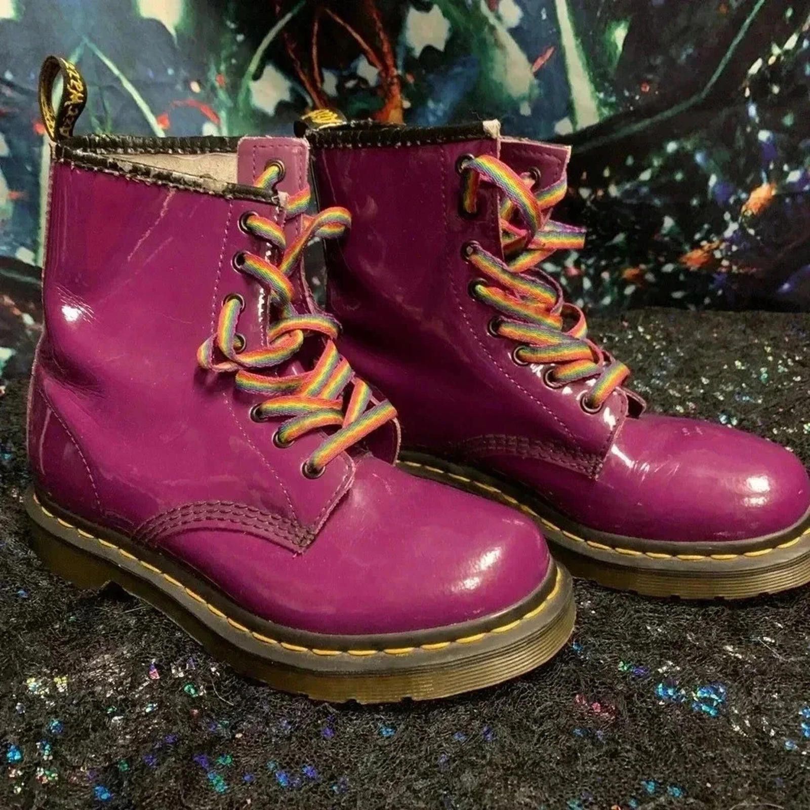 Dr. Martens Doc Martin’s purple 7 Size US 7 / IT 37 - 1 Thumbnail