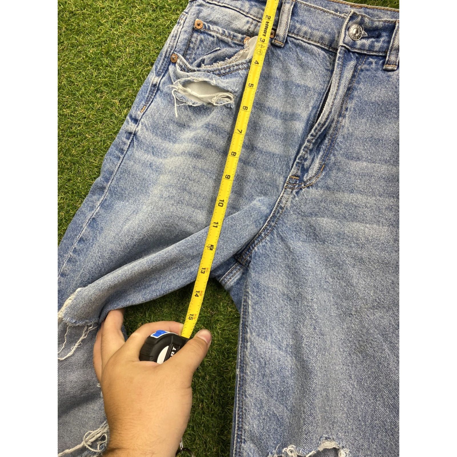 Vintage American Eagle Jeans Highest Rise Womens 4 Short Distressed Baggy Straight Denim Size 27" / US 4 / IT 40 - 4 Thumbnail