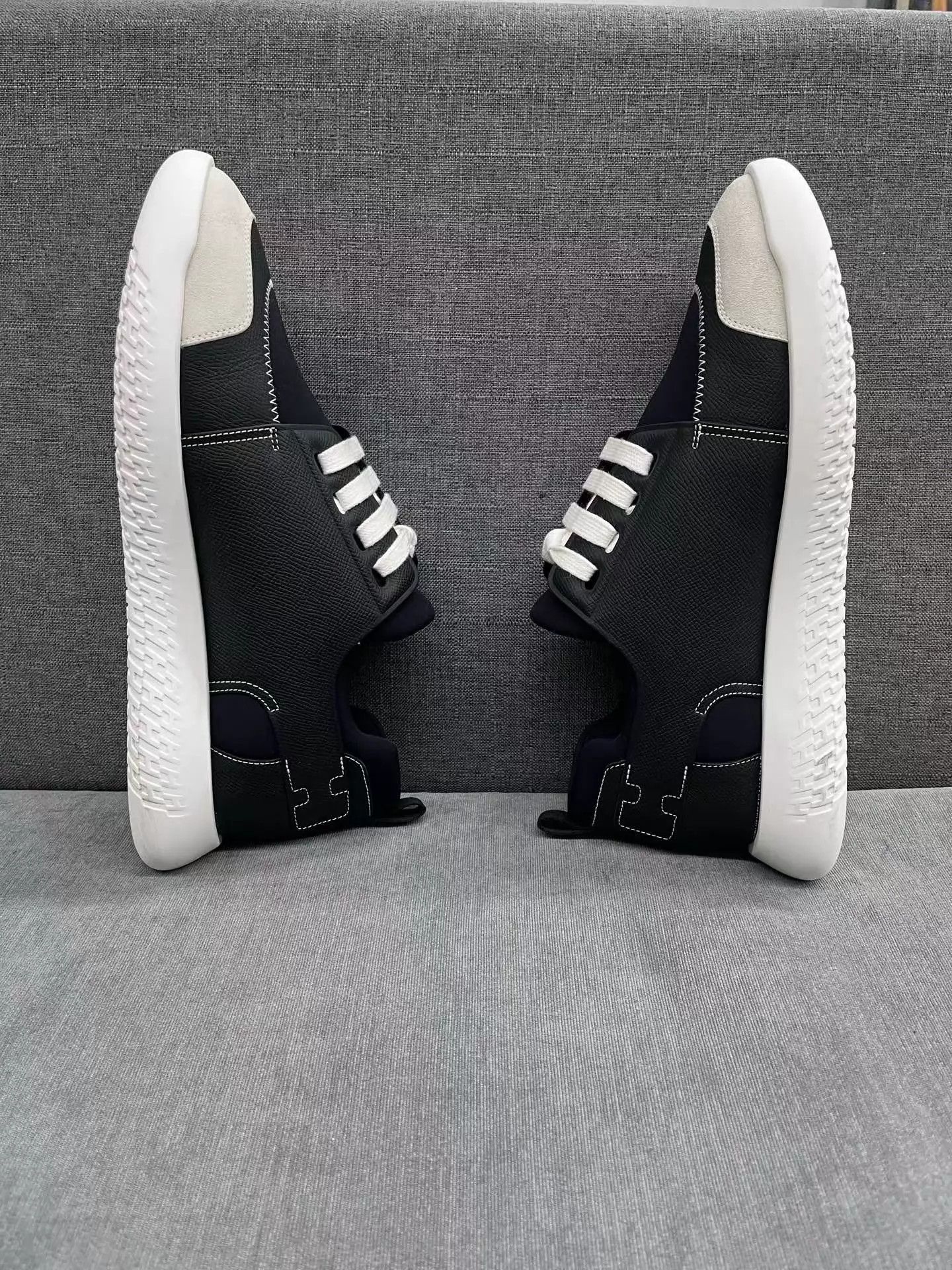 Hermes Hermès Black Color-Block Leather Sneaker 42.5 Size US 9.5 / EU 42-43 - 4 Thumbnail