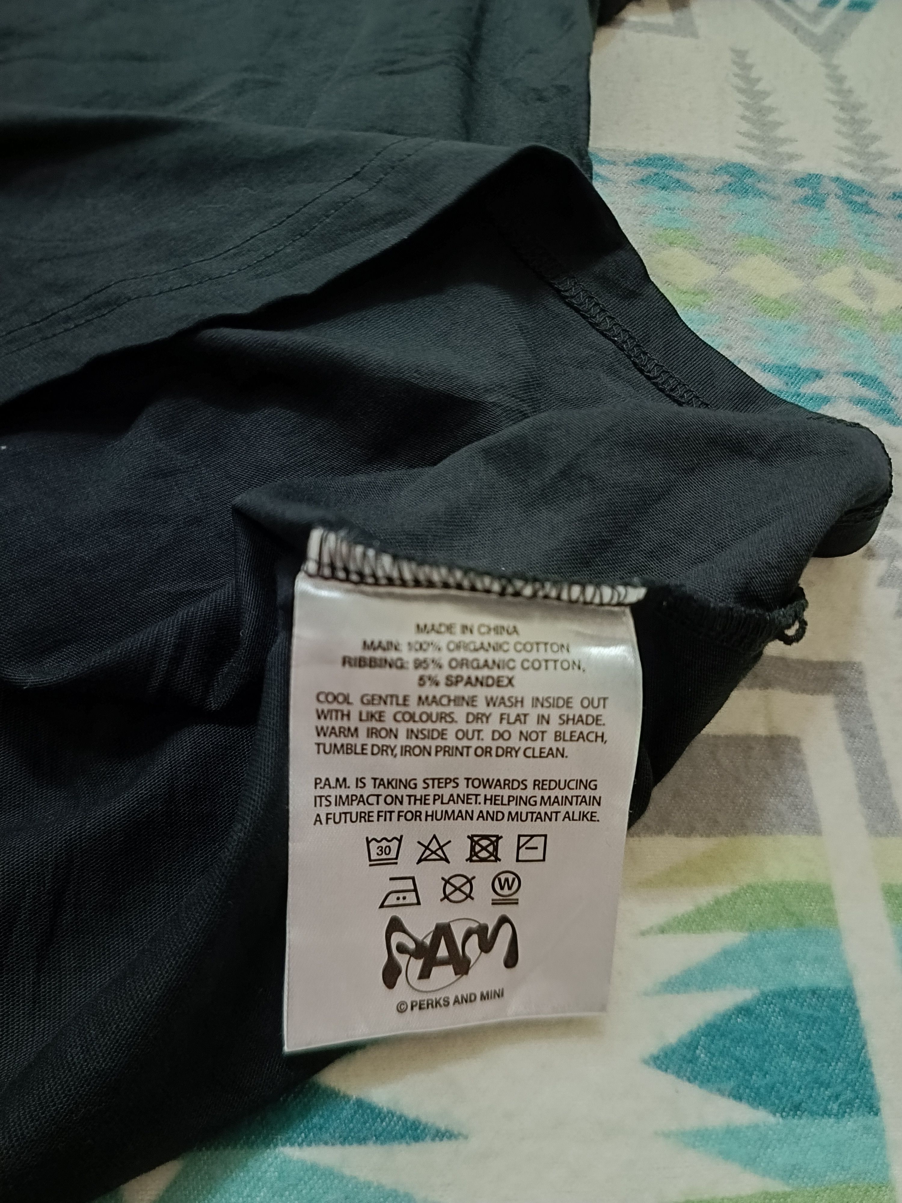 Japanese Brand 🔥🔥 Rare Perks And Mini ( PAM ) L/s Tee Size US XL / EU 56 / 4 - 7 Thumbnail