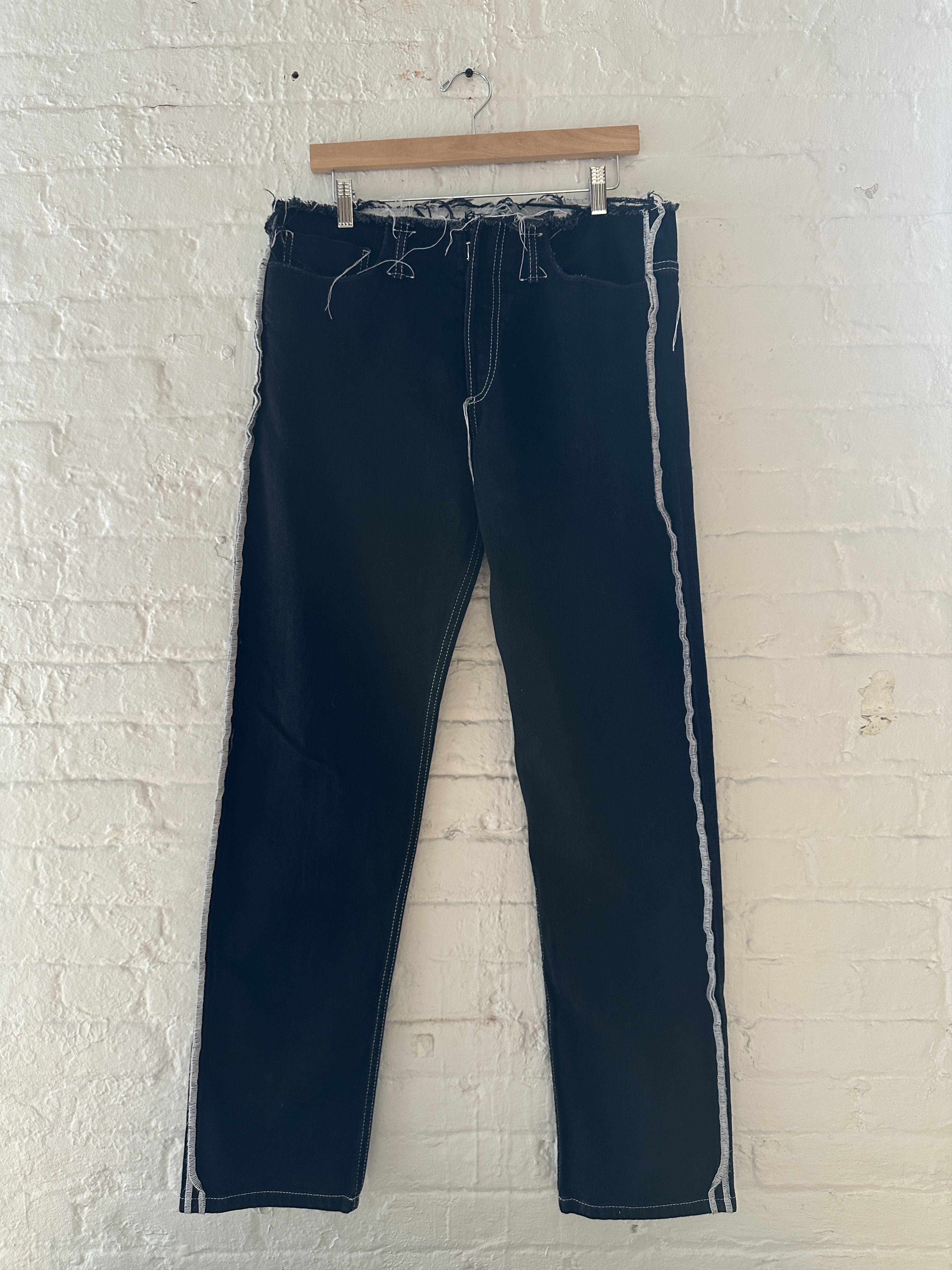 Maison Margiela Maison Margiela Contrast Stitch Straight Leg Jeans Size US 34 / EU 50 - 1 Thumbnail