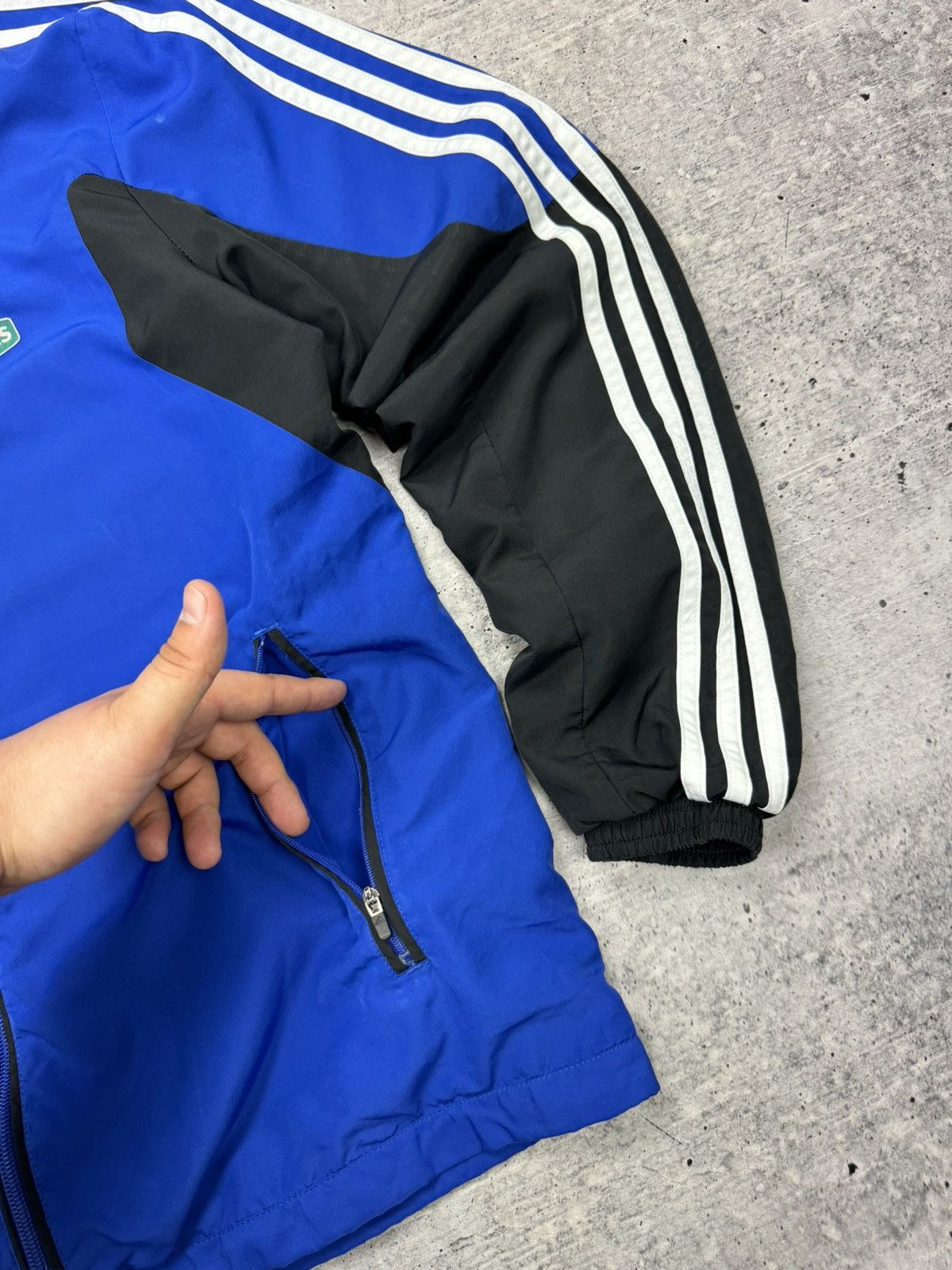 Adidas Vintage Adidas Middlesbrough Soccer Football Fun Top Jacket Size US S / EU 44-46 / 1 - 10 Thumbnail
