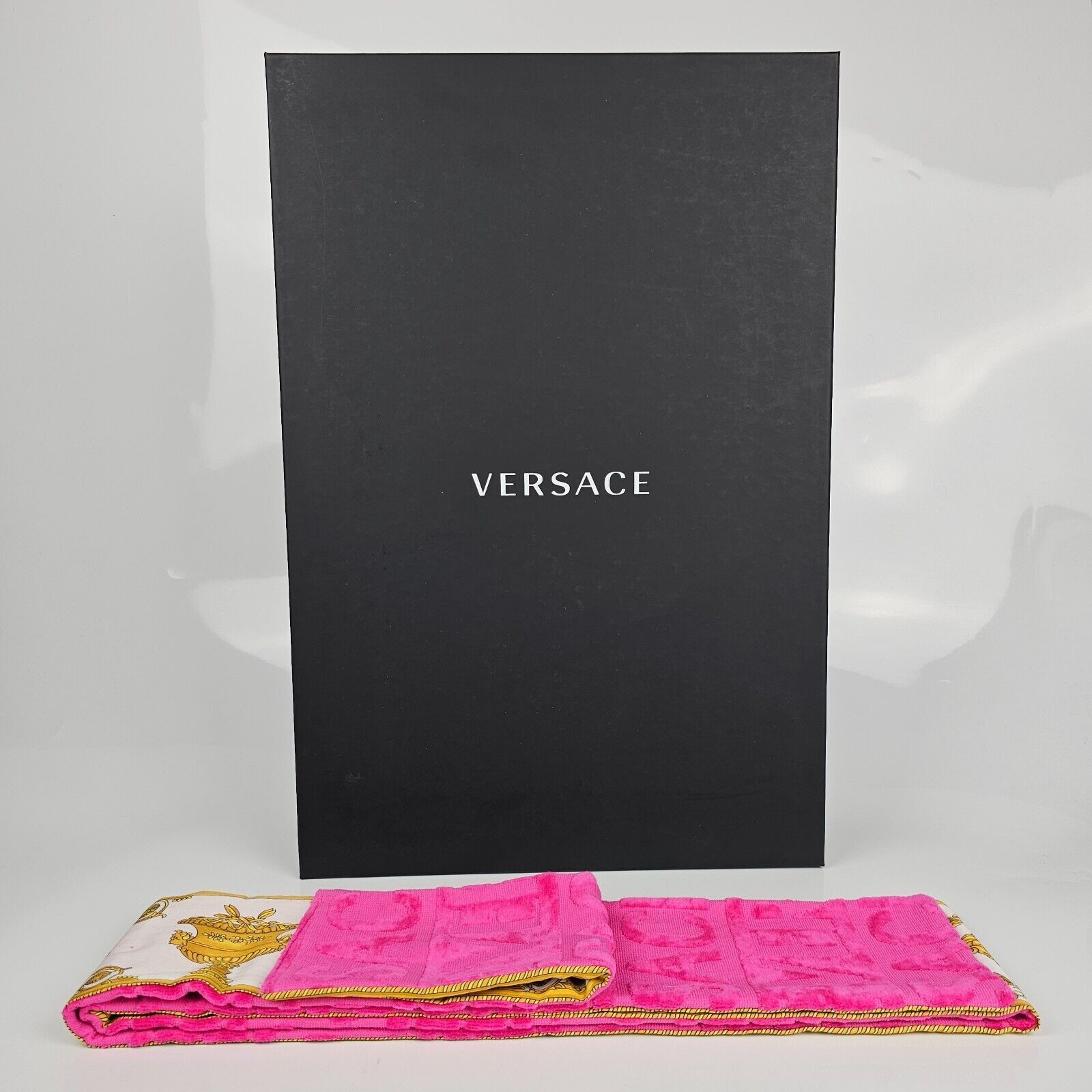 Versace Versace Baroque Print Pink Long Bathrobe New M Size US M / EU 48-50 / 2 - 4 Thumbnail