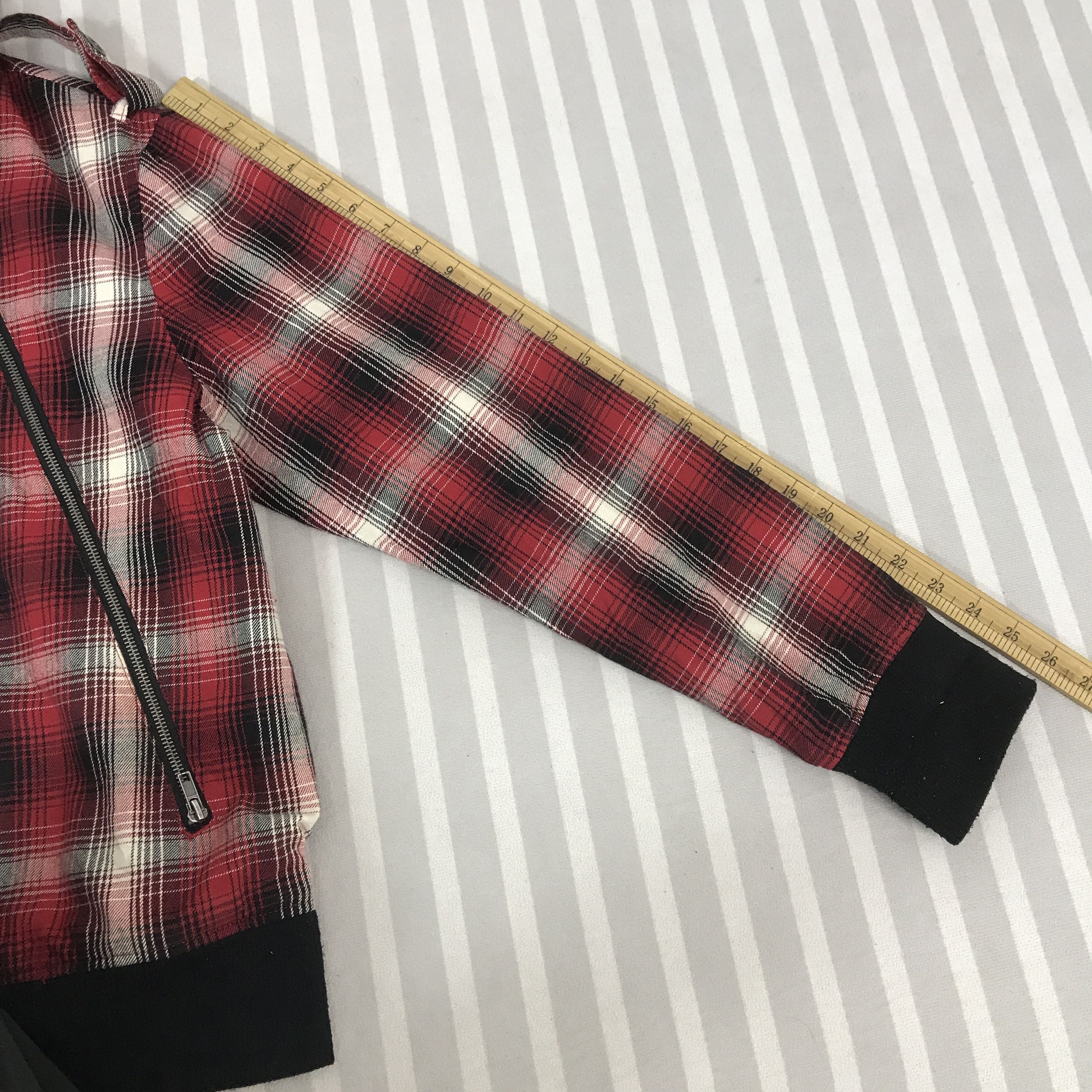 Japanese Brand Vintage Soves Punk Style tartan hoodie Jacket K62B17 Size US L / EU 52-54 / 3 - 6 Thumbnail