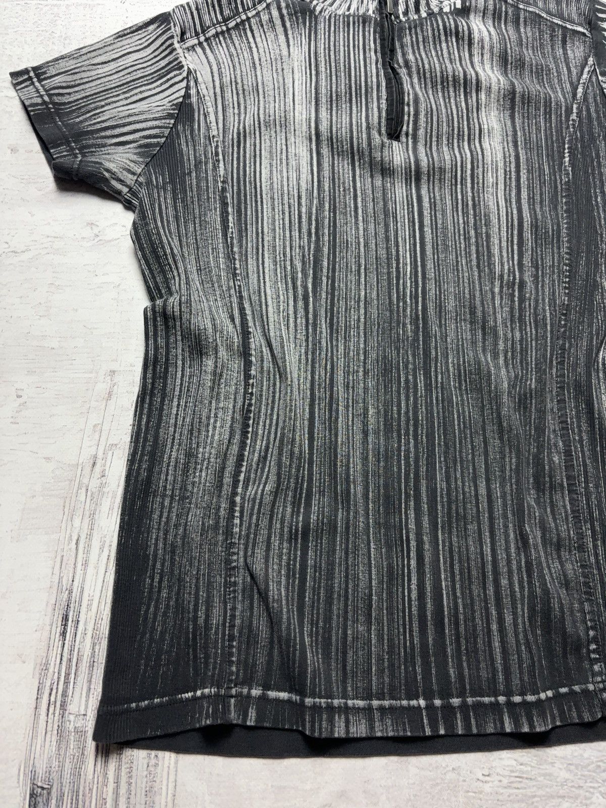Vintage Avant Garde archive vintage zip up t-shirt Size US M / EU 48-50 / 2 - 3 Thumbnail