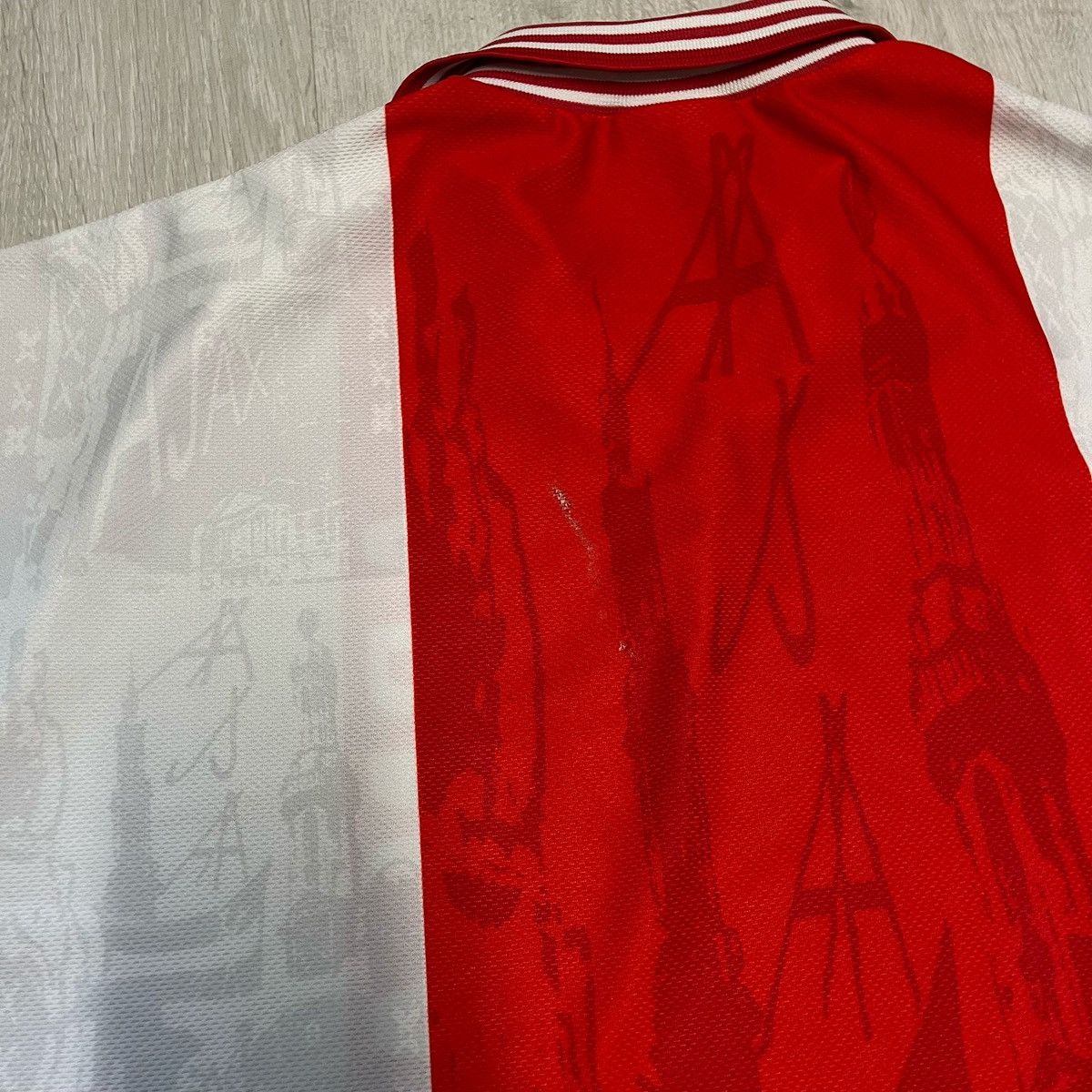 Umbro Vintagr 1995/1996 umbro ajax amsterdam home shirt Size US XL / EU 56 / 4 - 7 Thumbnail