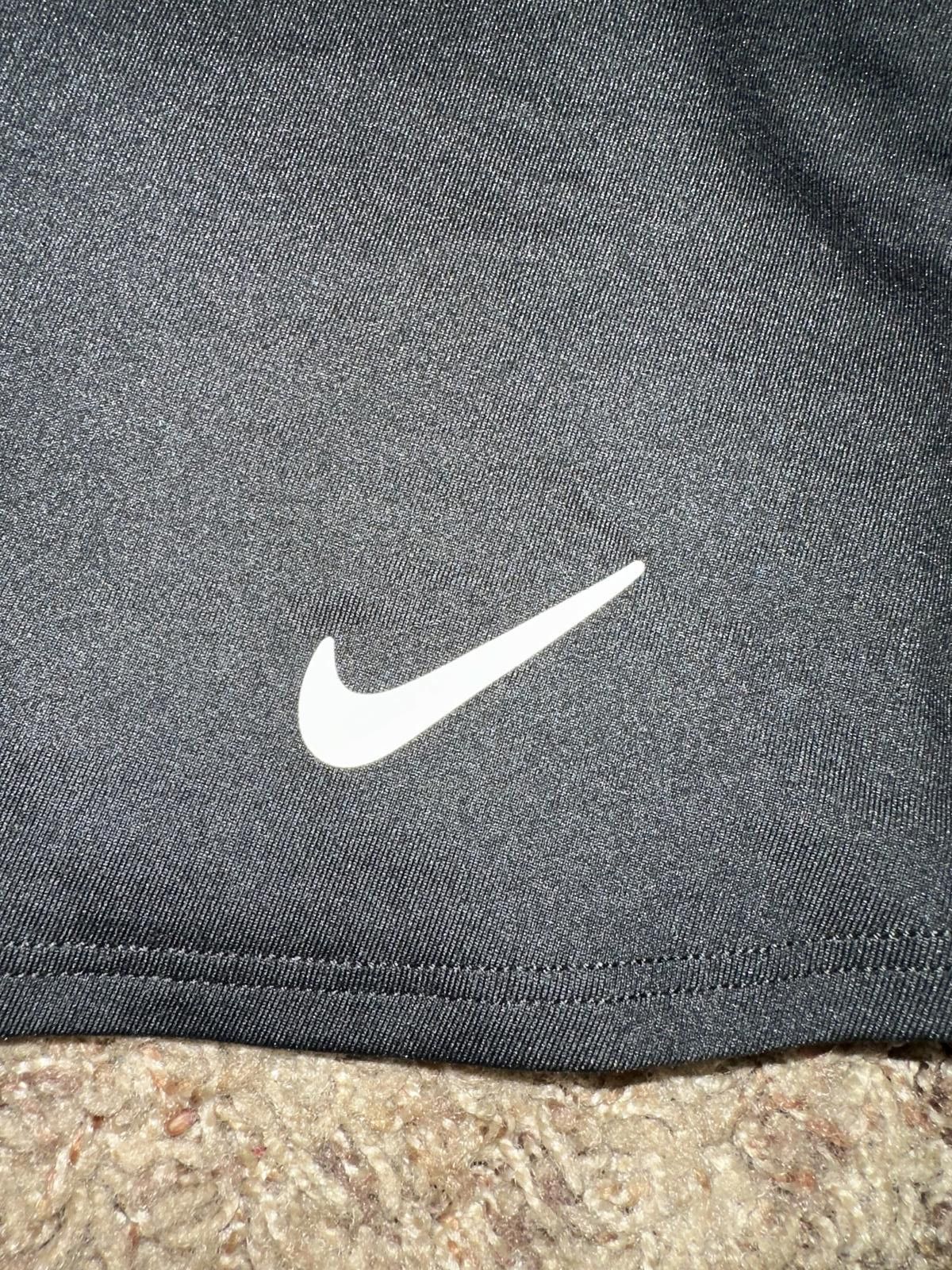 Nike Nike Women's Court Victory Tall Flouncy Tennis Skort Size 40" / US 18 - 2 Thumbnail