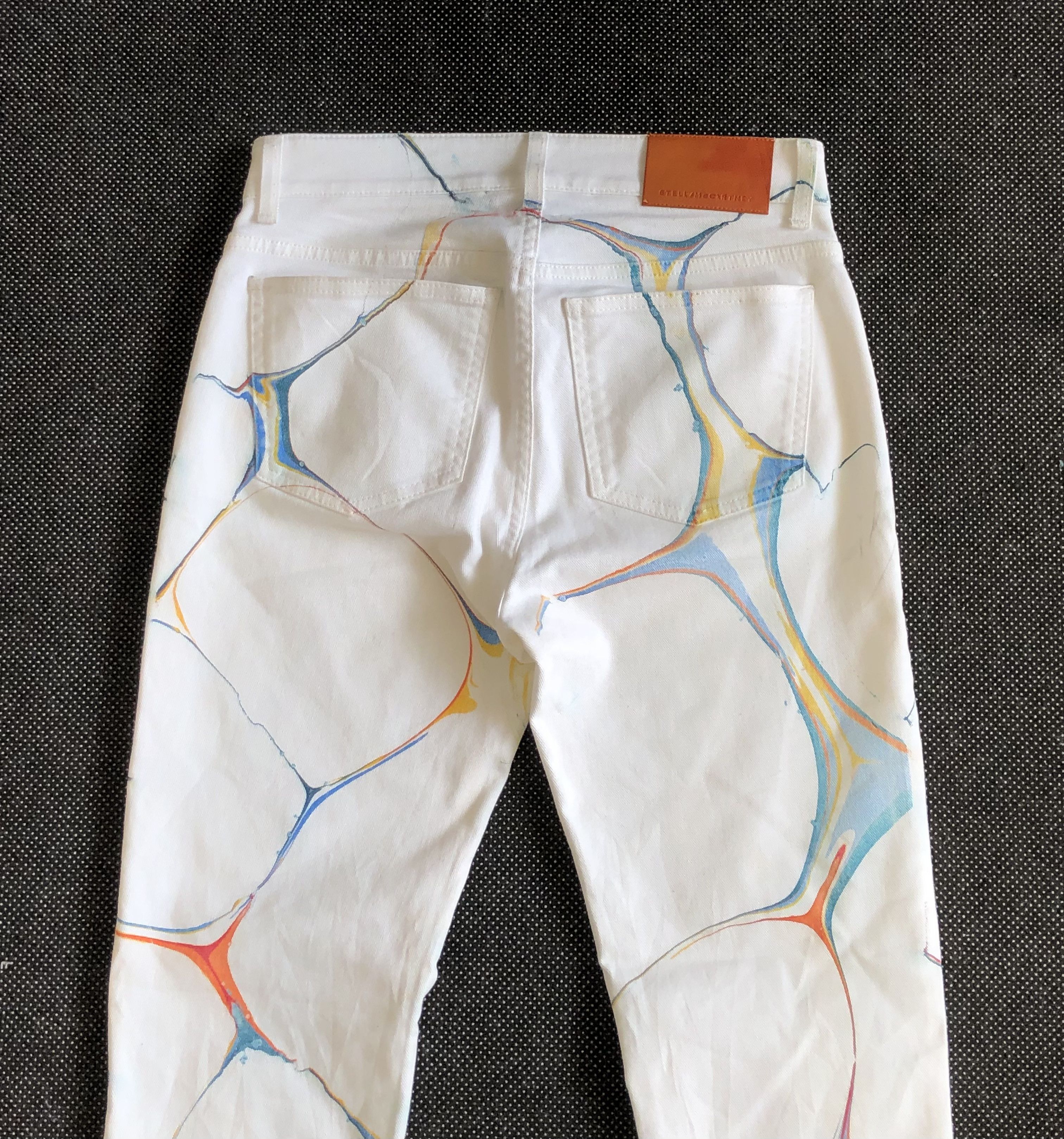 Stella McCartney SS21 SKINNY MARBLED BOYFRIEND WHITE JEANS Size 28" / US 6 / IT 42 - 12 Thumbnail