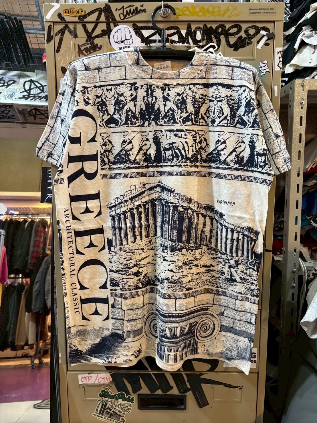 Vintage Greece 90’s vintage tee Size US XL / EU 56 / 4 - 1 Thumbnail
