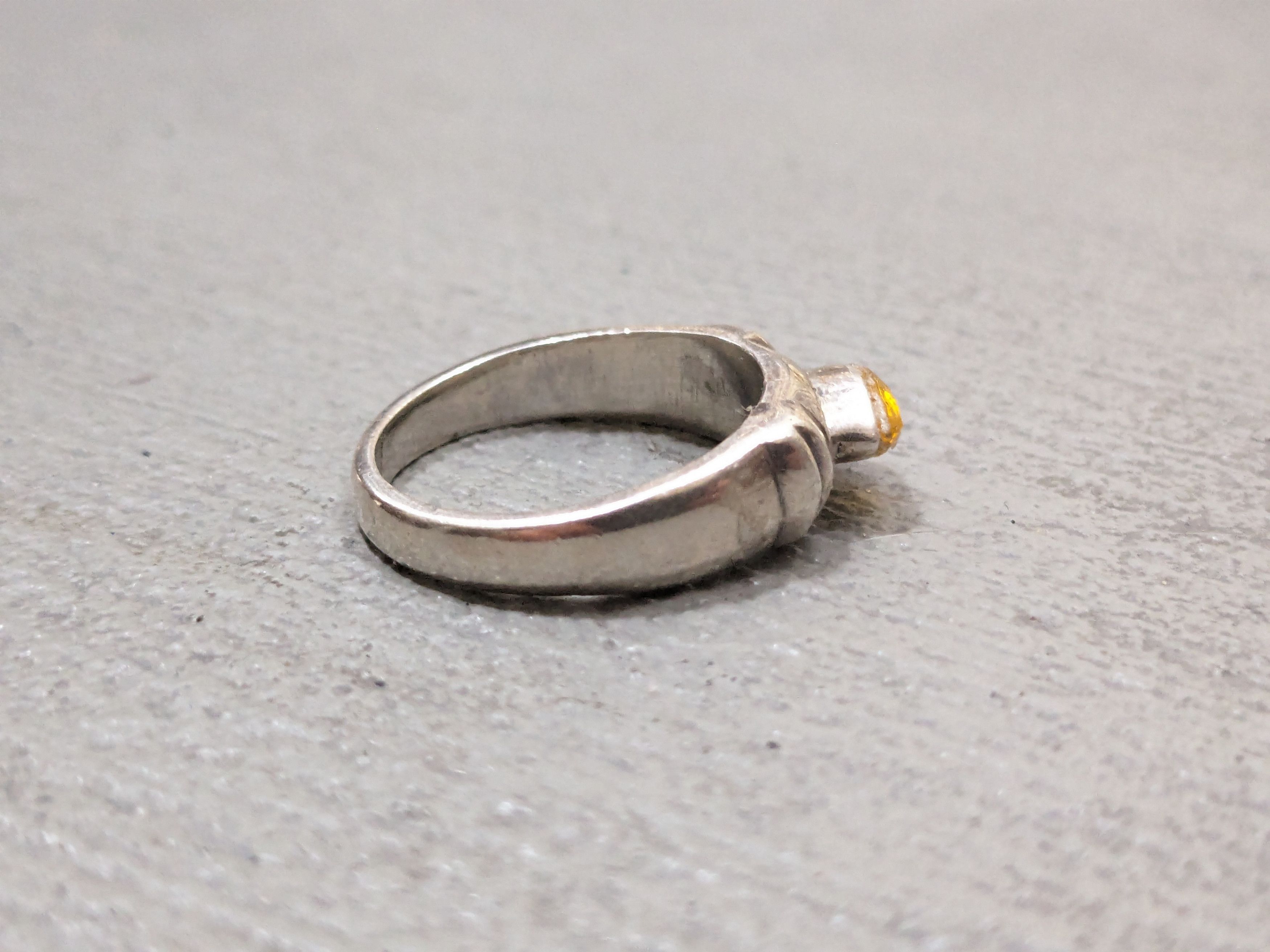 Jewelry Vintage Sterling Silver Ring 8.75 Marquise Yellow Glass Size ONE SIZE - 7 Thumbnail