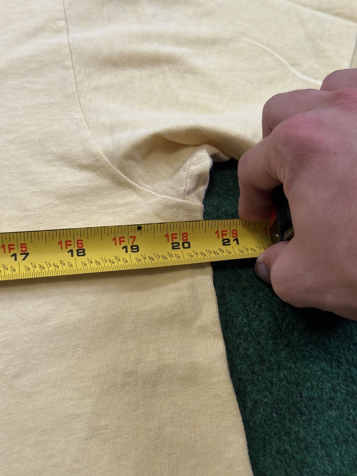 Hanes Vintage 80s 90s Honolulu Club Hawaii Surf Surfer T Shirt Size US L / EU 52-54 / 3 - 5 Thumbnail