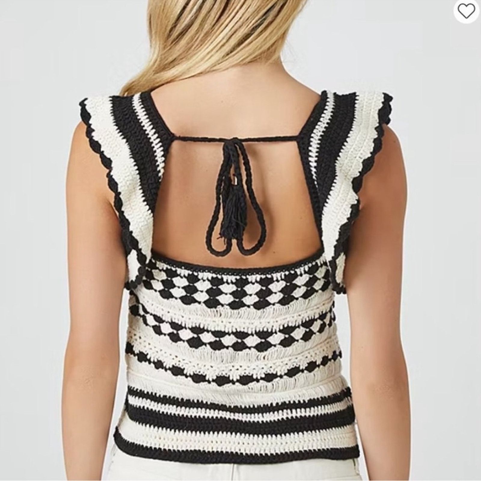 Forever 21 Forever 21 Black White Crochet Knit Striped Tank Top EUC Size XL / US 12-14 / IT 48-50 - 2 Thumbnail