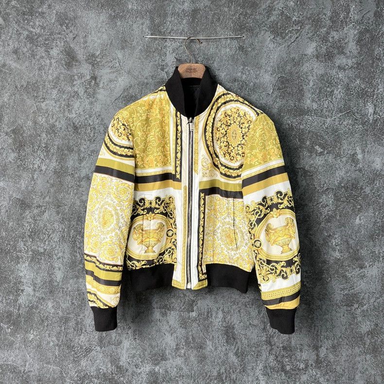 Versace Versace Baroque print on both sides of the jacket Size US S / EU 44-46 / 1 - 1 Thumbnail