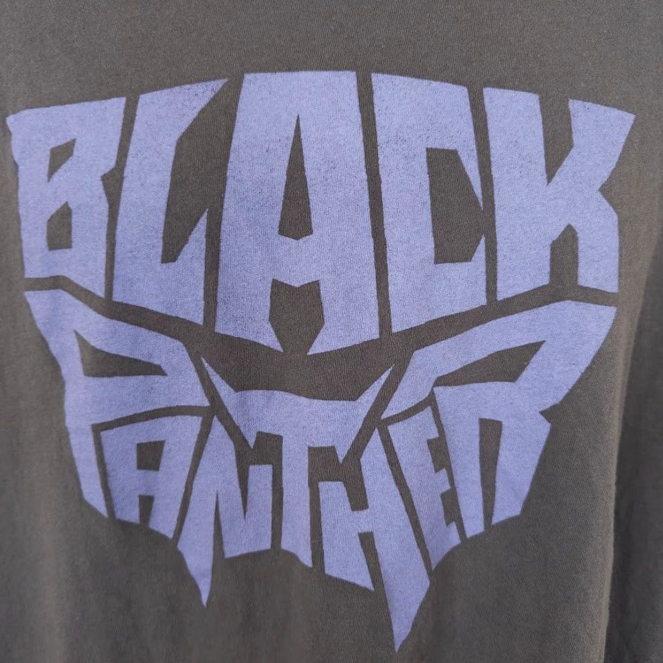 Vintage Black Panther T Shirt Mens XL Gray Marvel Comics Movie Promo Shirt Mens XL Gray Marvel Universe Graphic Print Short Sleeve Crew Neck Cotton 2020s Size US XL / EU 56 / 4 - 3 Thumbnail