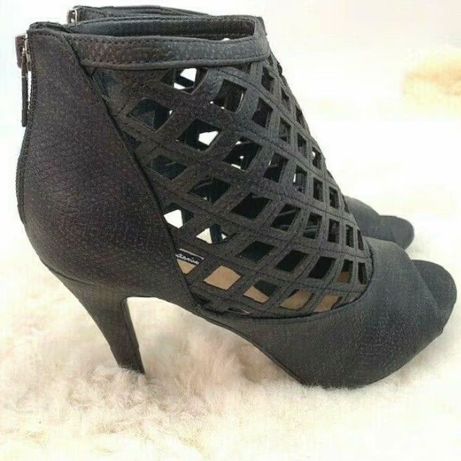 Vintage Michael Antonio Women’s Hunni Heel Sandal – Open Toe, Caged Zip Closure, Black, Size 10 M, Pumps, Stiletto, 4.5+ in Heel, Ladies Shoes Size US 10 / IT 40 - 5 Thumbnail
