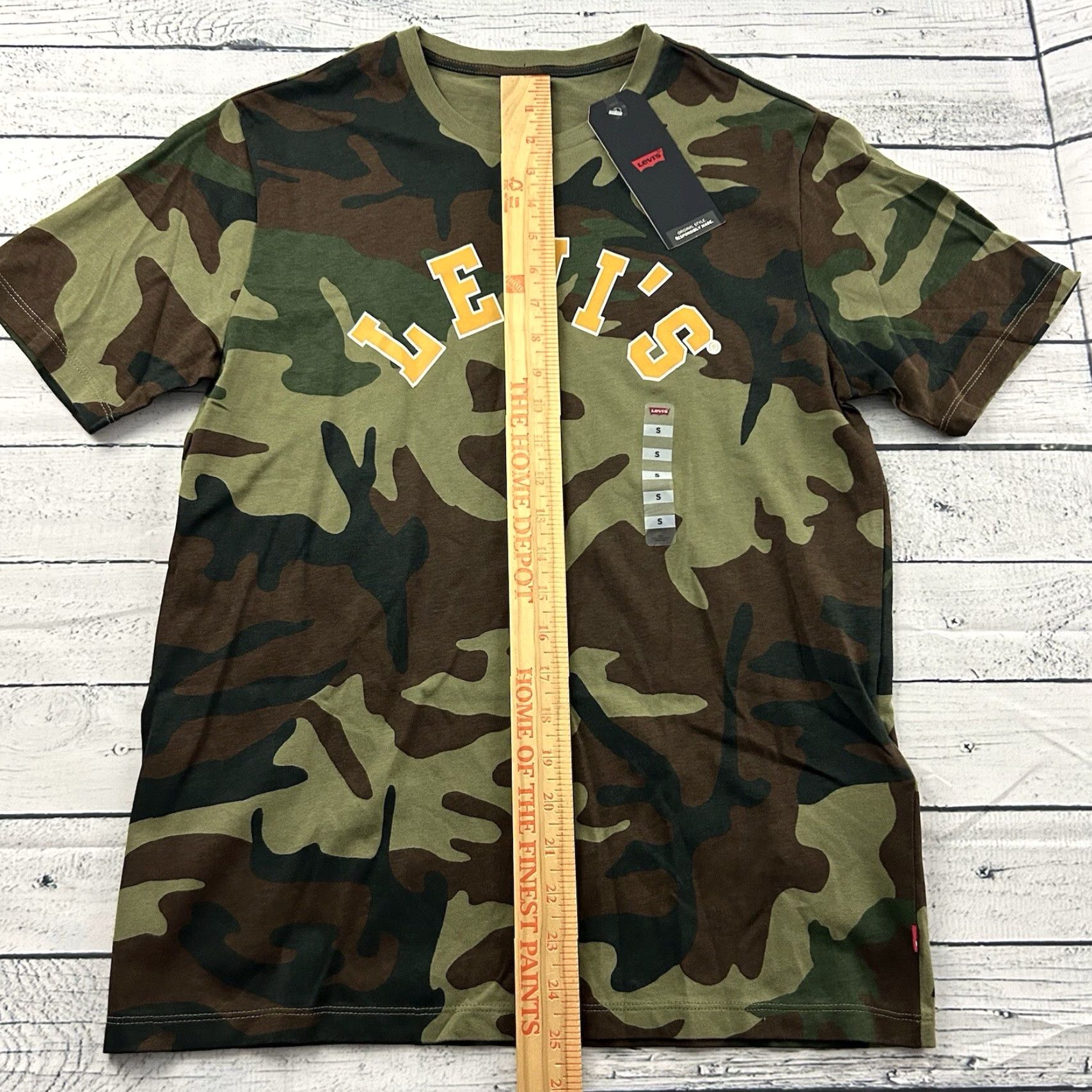 Levi's Levi's Short Sleeve T-Shirt Camouflage Colorful Multicolor Mens S Green Yellow Size US S / EU 44-46 / 1 - 4 Thumbnail