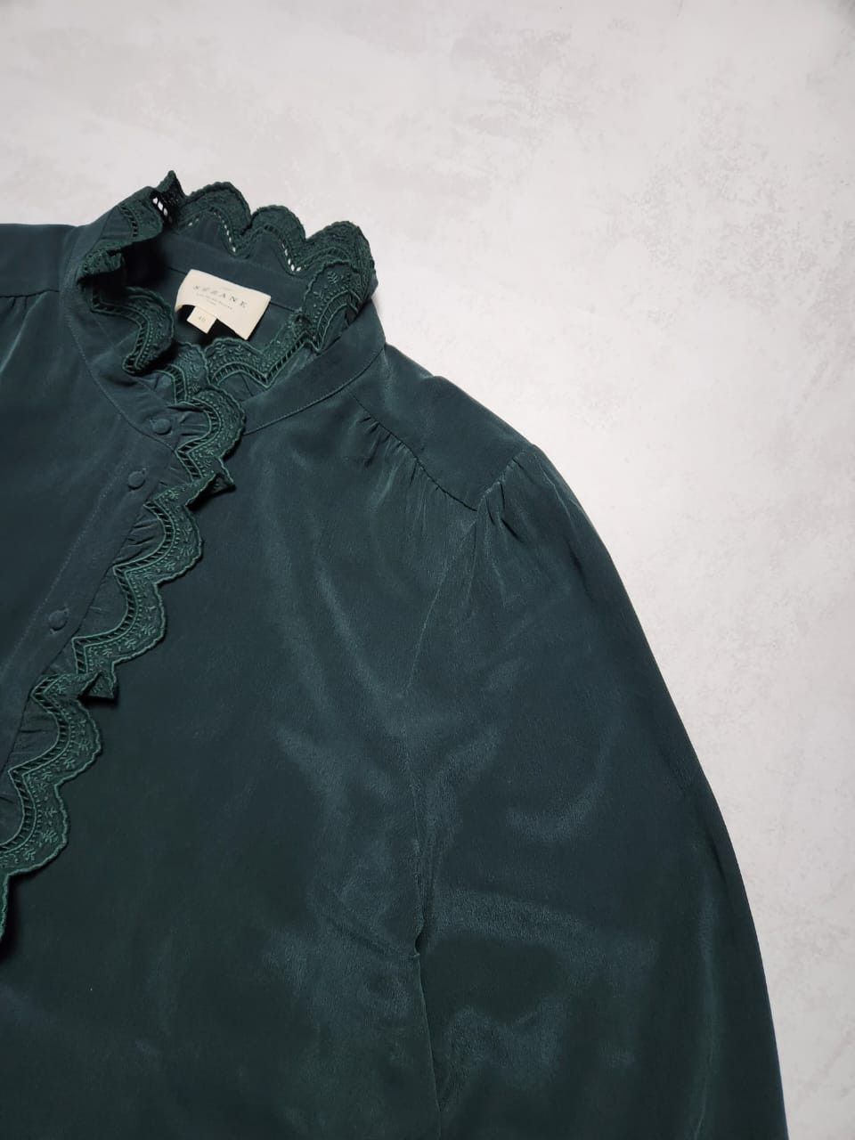 Sezane Sezane Silk Blouse Bottle Green Shirt Ruffle Trim Size M / US 6-8 / IT 42-44 - 8 Thumbnail