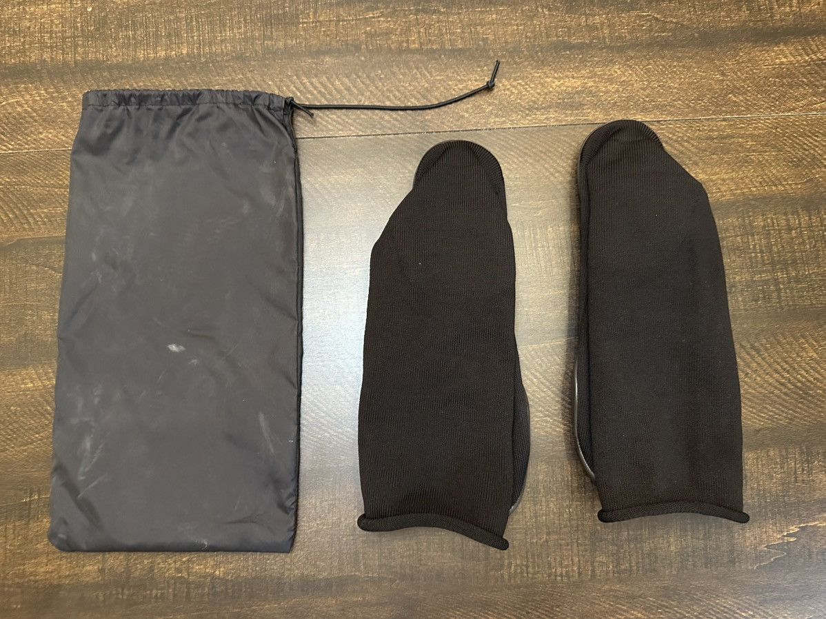 Yeezy Size 3 - Yeezy Pods Size 10-13-Excellent Condition Size US 10 / EU 43 - 3 Thumbnail