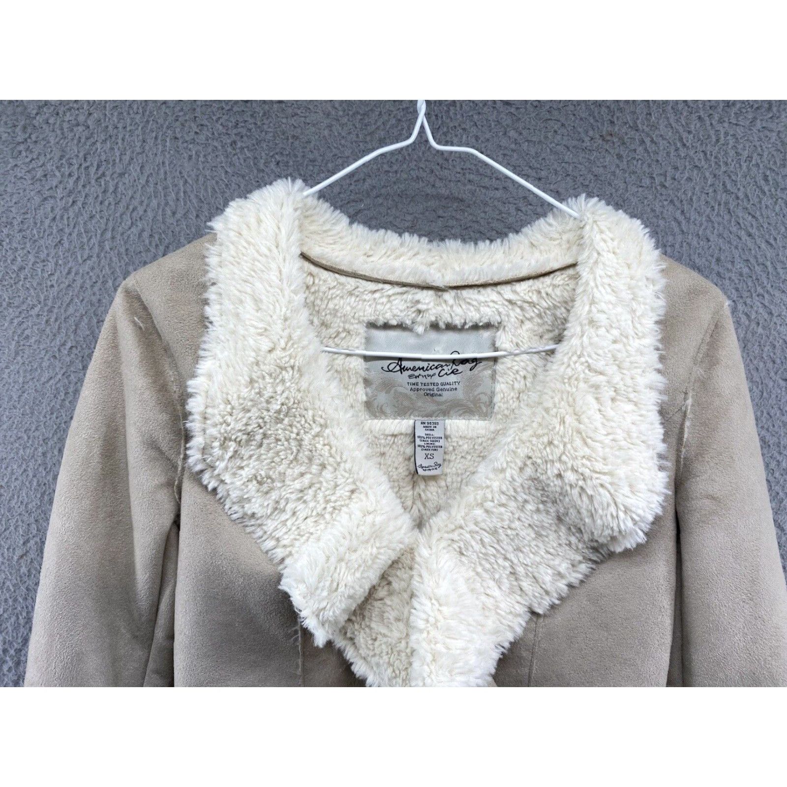 Vintage American Rag Jacket Women’s XS Beige Faux Suede Shearling Faux Fur Soft Western Boho Jacket Size XS / US 0-2 / IT 36-38 - 3 Thumbnail