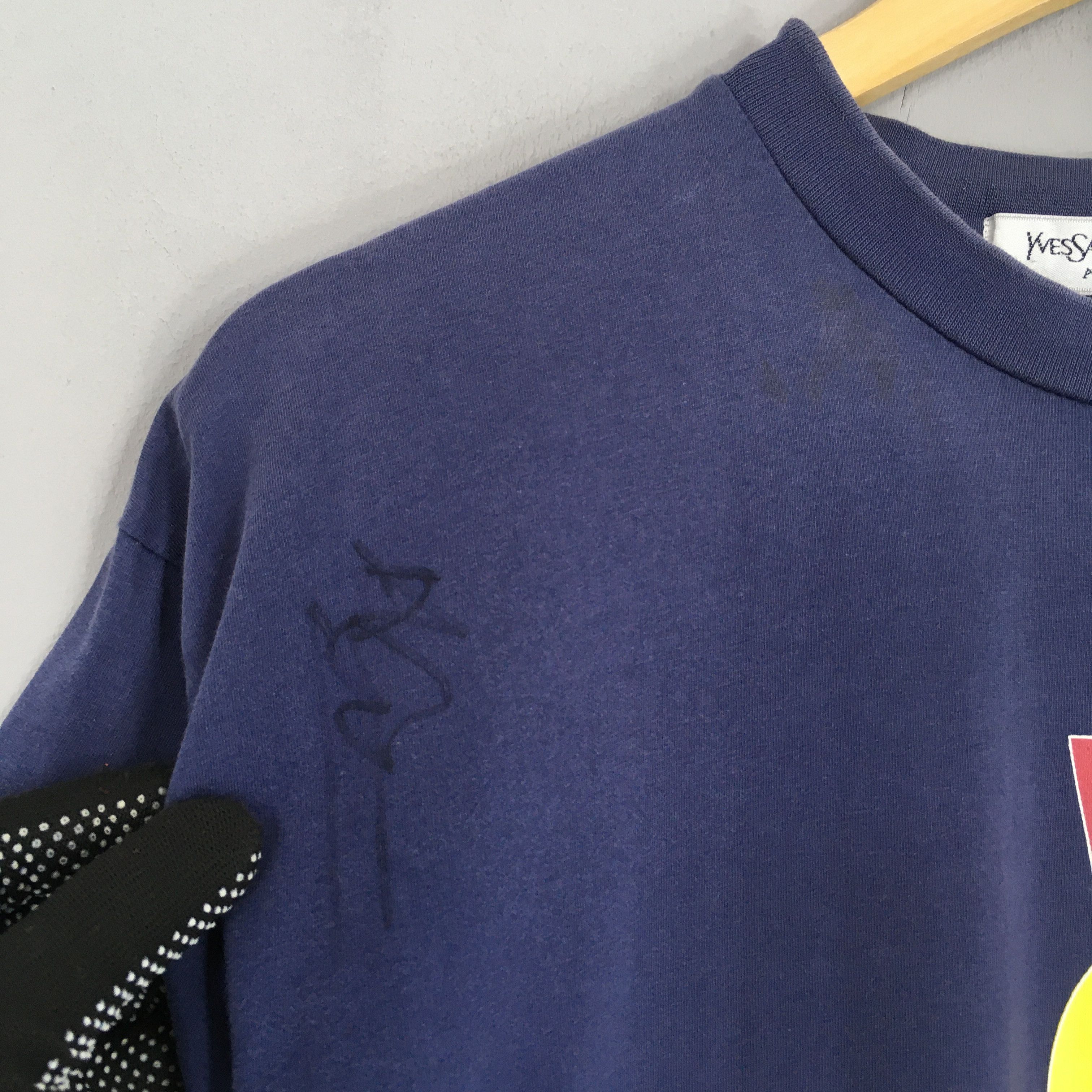 Yves Saint Laurent Vintage YSL Yves Saint Laurent Blue T shirt Medium Size US M / EU 48-50 / 2 - 4 Thumbnail
