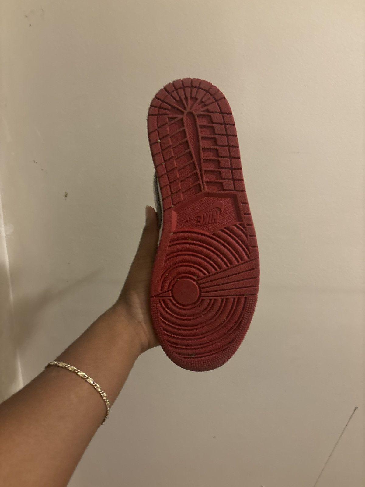 Jordan Brand Jordan 1 Low Bred Toe Size US 8.5 / EU 41-42 - 5 Thumbnail