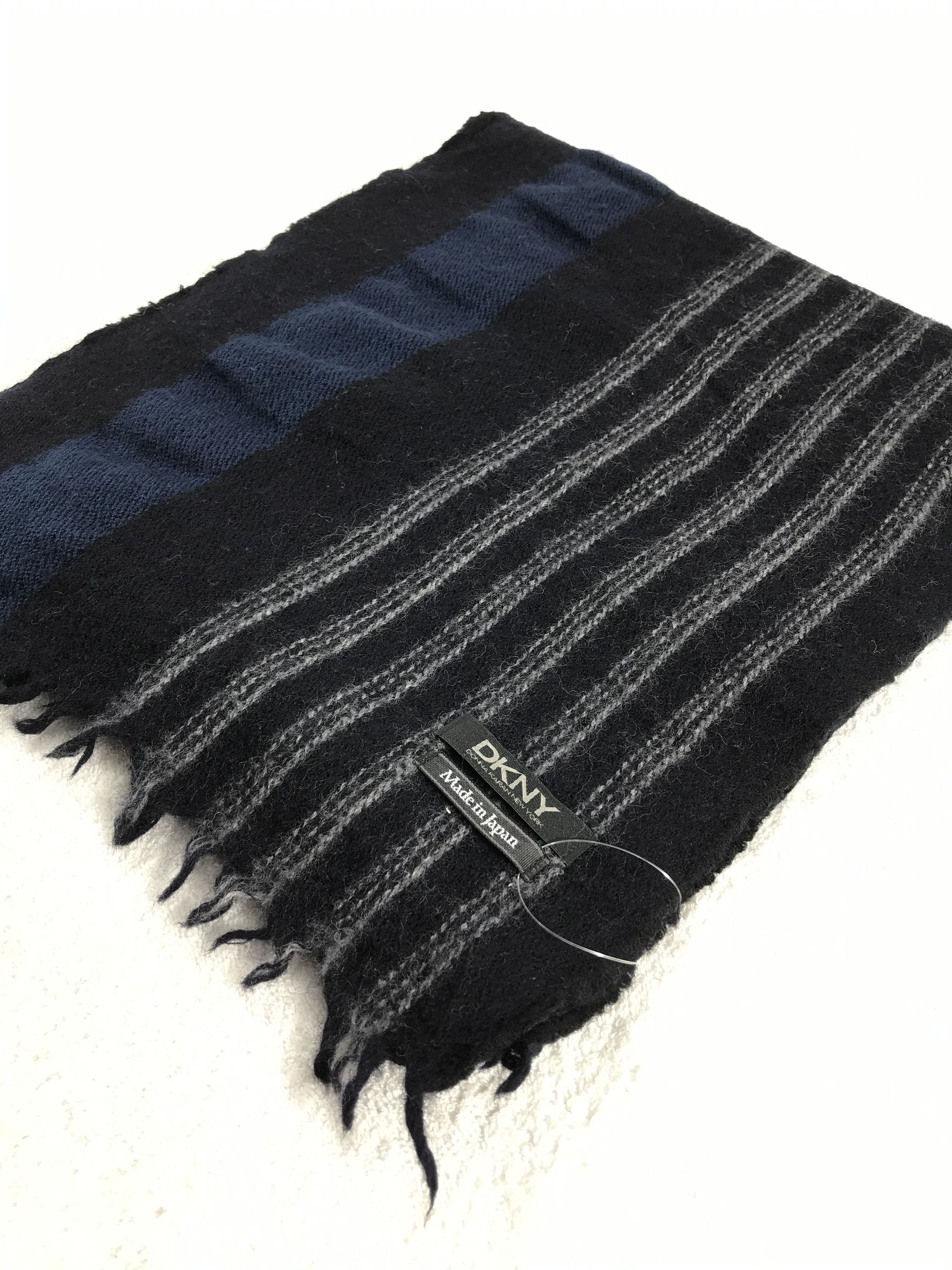 DKNY Vintage DKNY Scarf/Muffler/Neckwear MF726 Size ONE SIZE - 3 Thumbnail