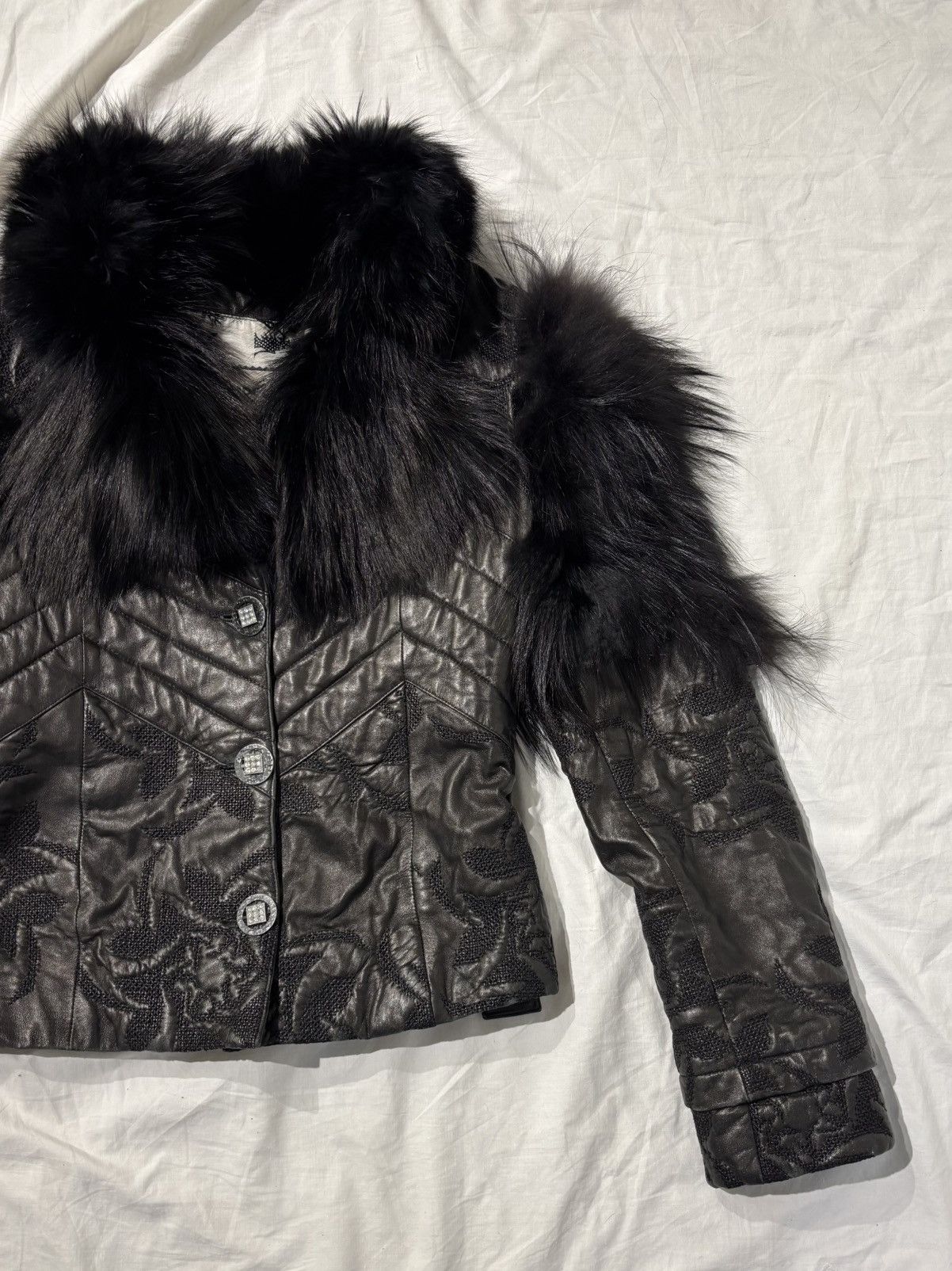 Vintage Vintage leather jacket with fur details Size S / US 4 / IT 40 - 2 Thumbnail