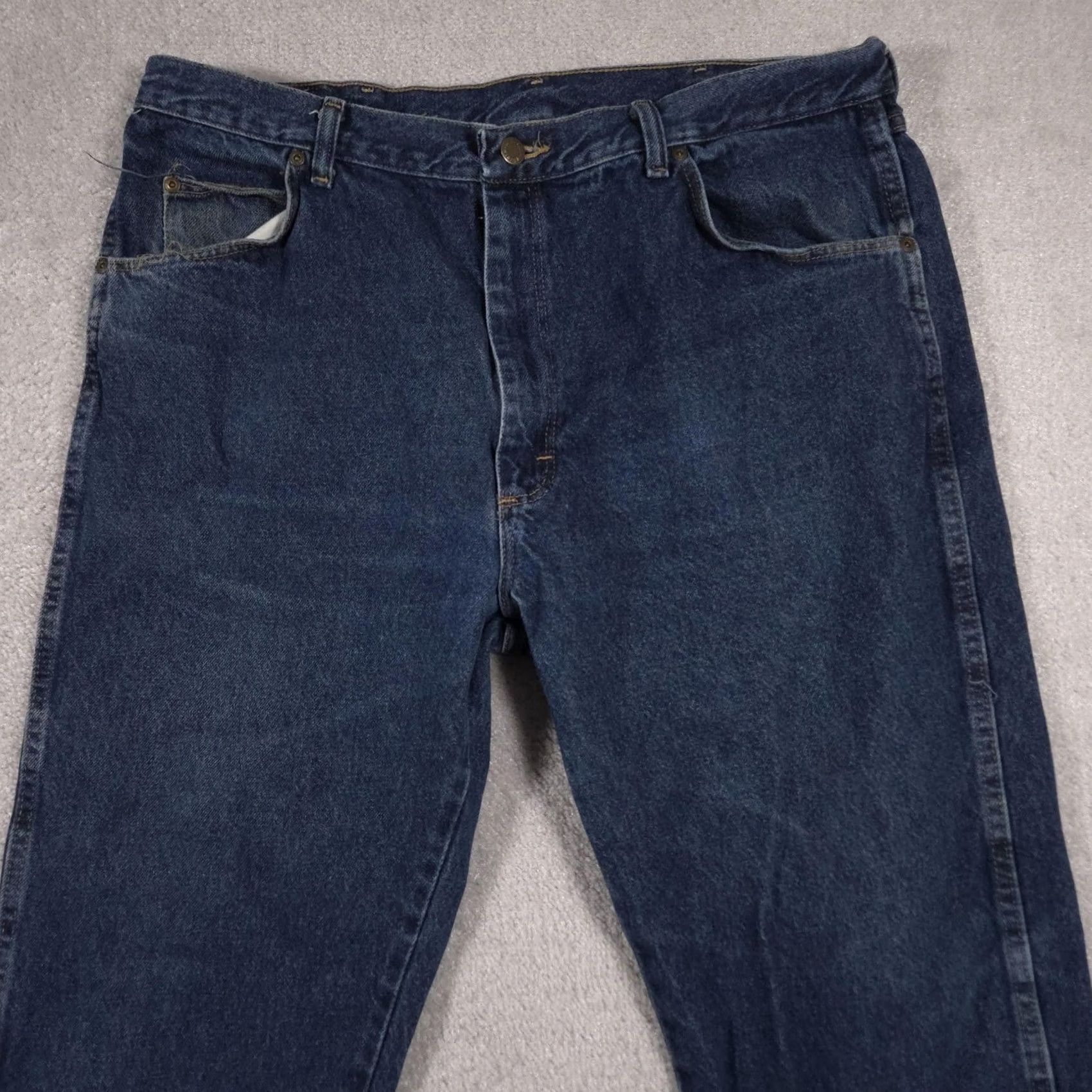 Wrangler Wrangler Mens Jeans 40x30 Blue Denim Wrangler Rugged Wear Straight Leg Classic Fit Jeans Mens 40x30 Denim Dark Size US 40 / EU 56 - 3 Thumbnail